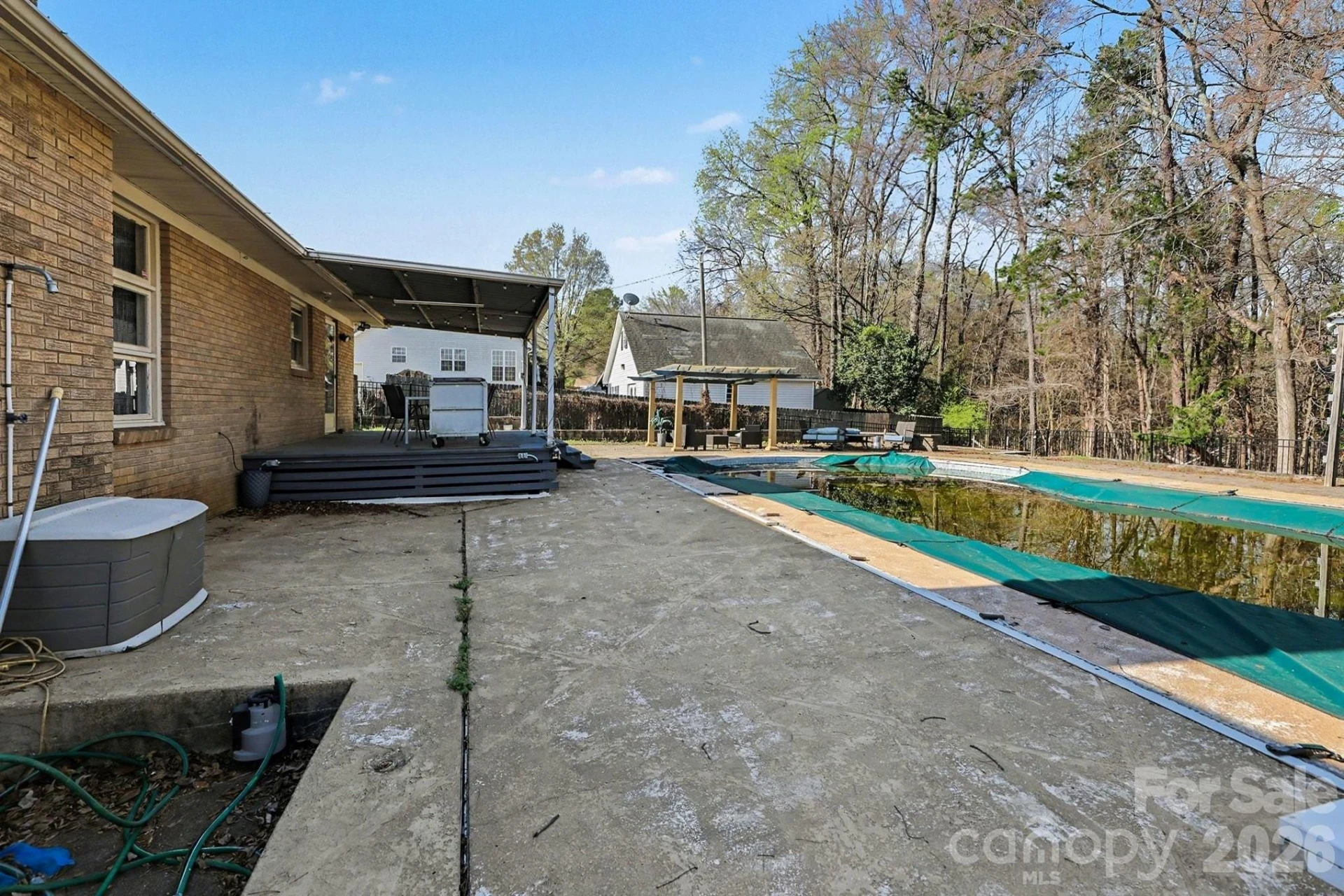 213 Lakeview Drive - Photo 28