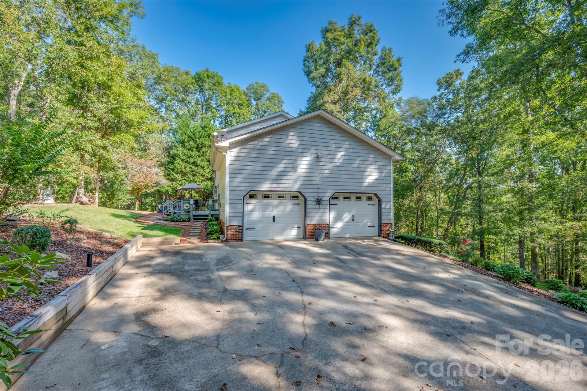 379 Moss Drive - Photo 38