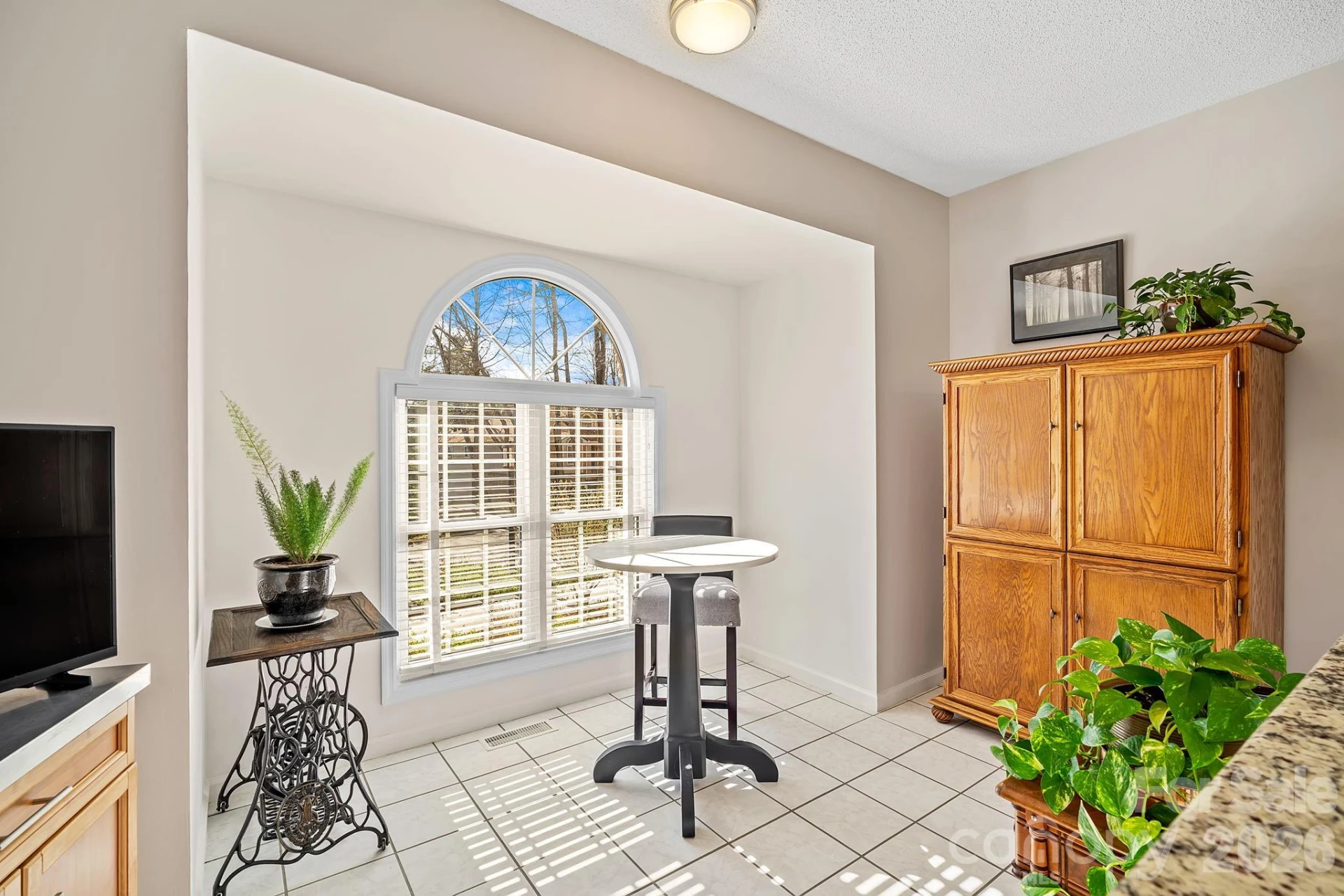 306 Croydon Drive - Photo 11
