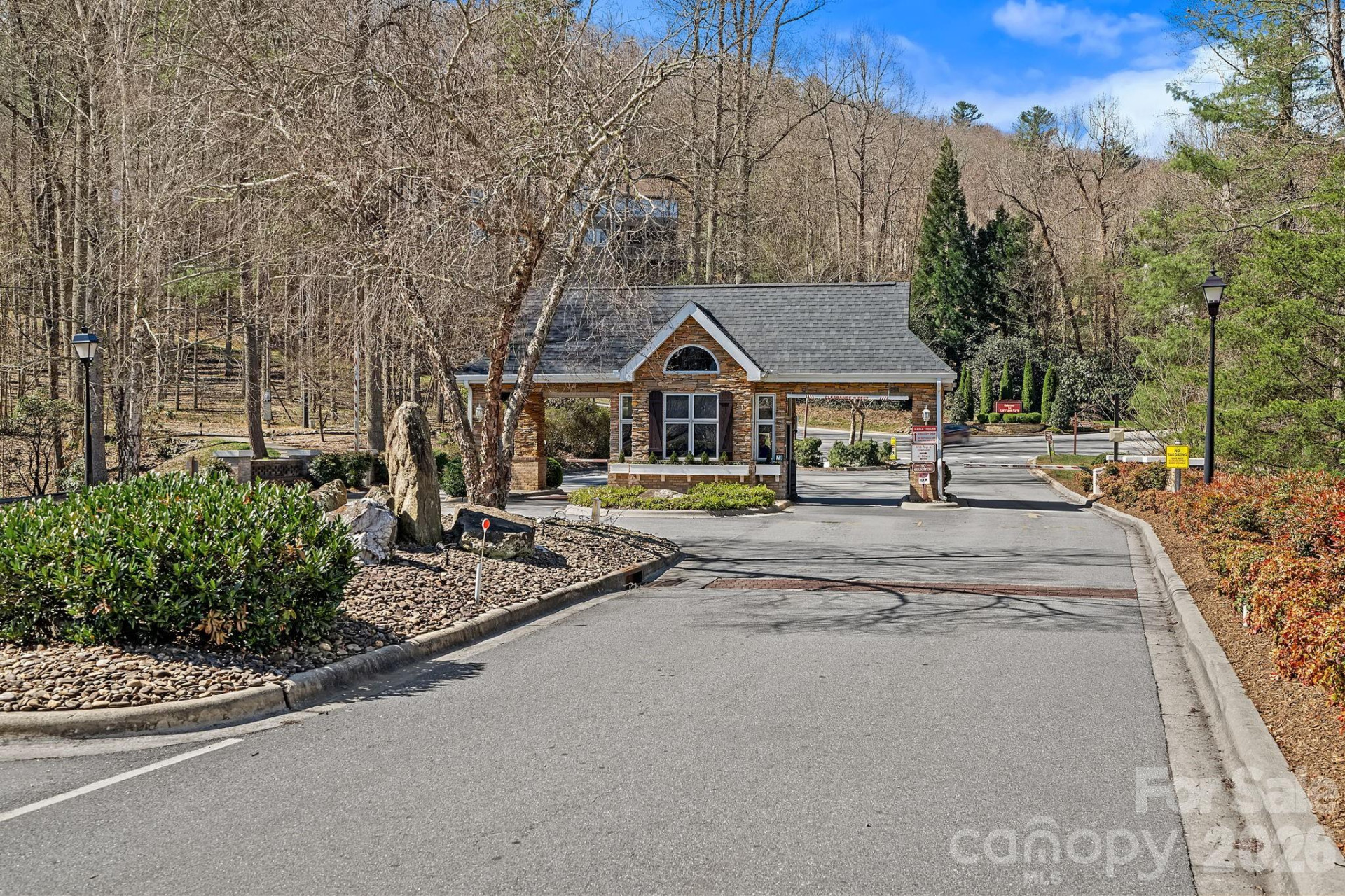 306 Croydon Drive - Photo 30