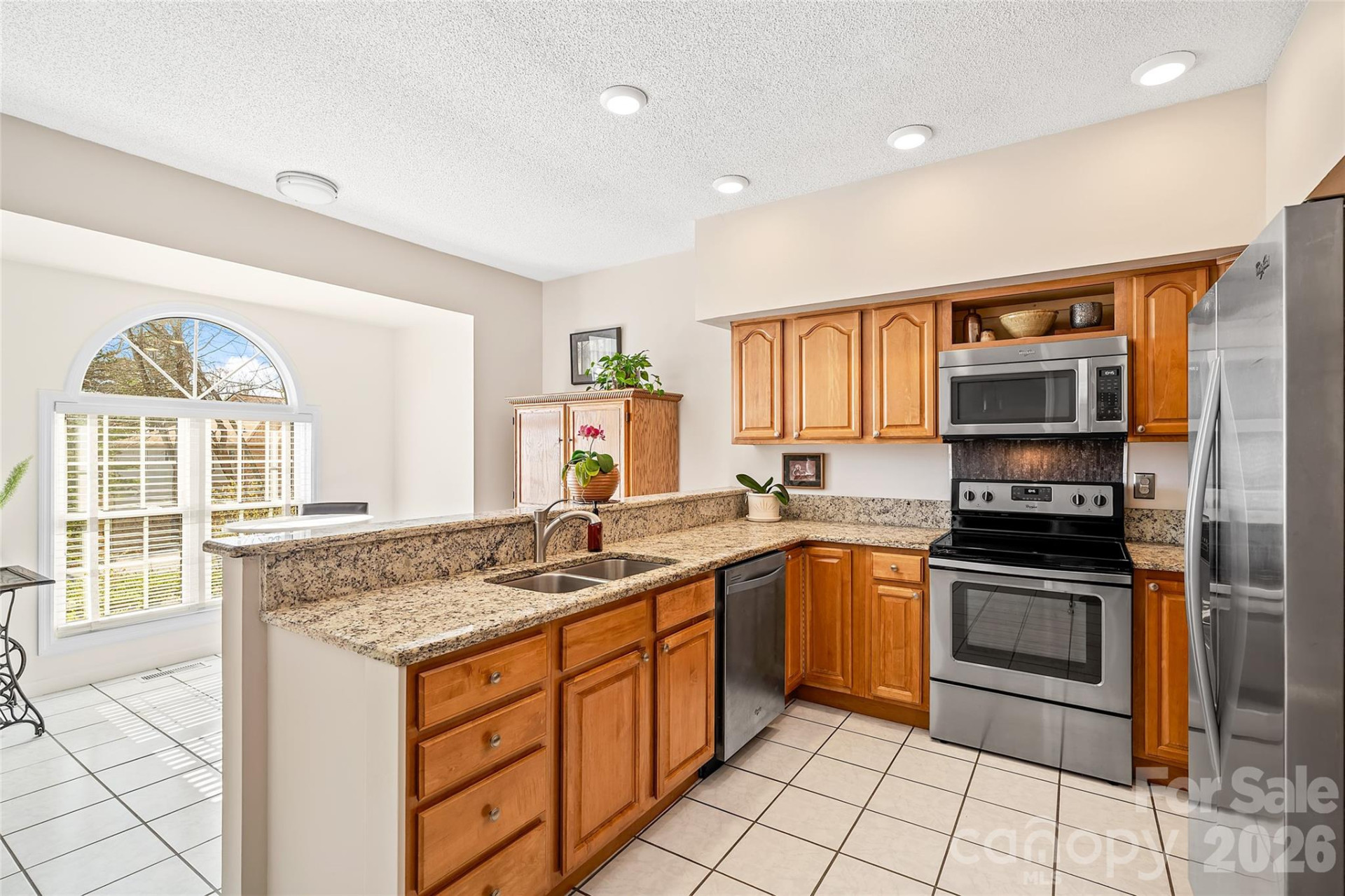 306 Croydon Drive - Photo 9