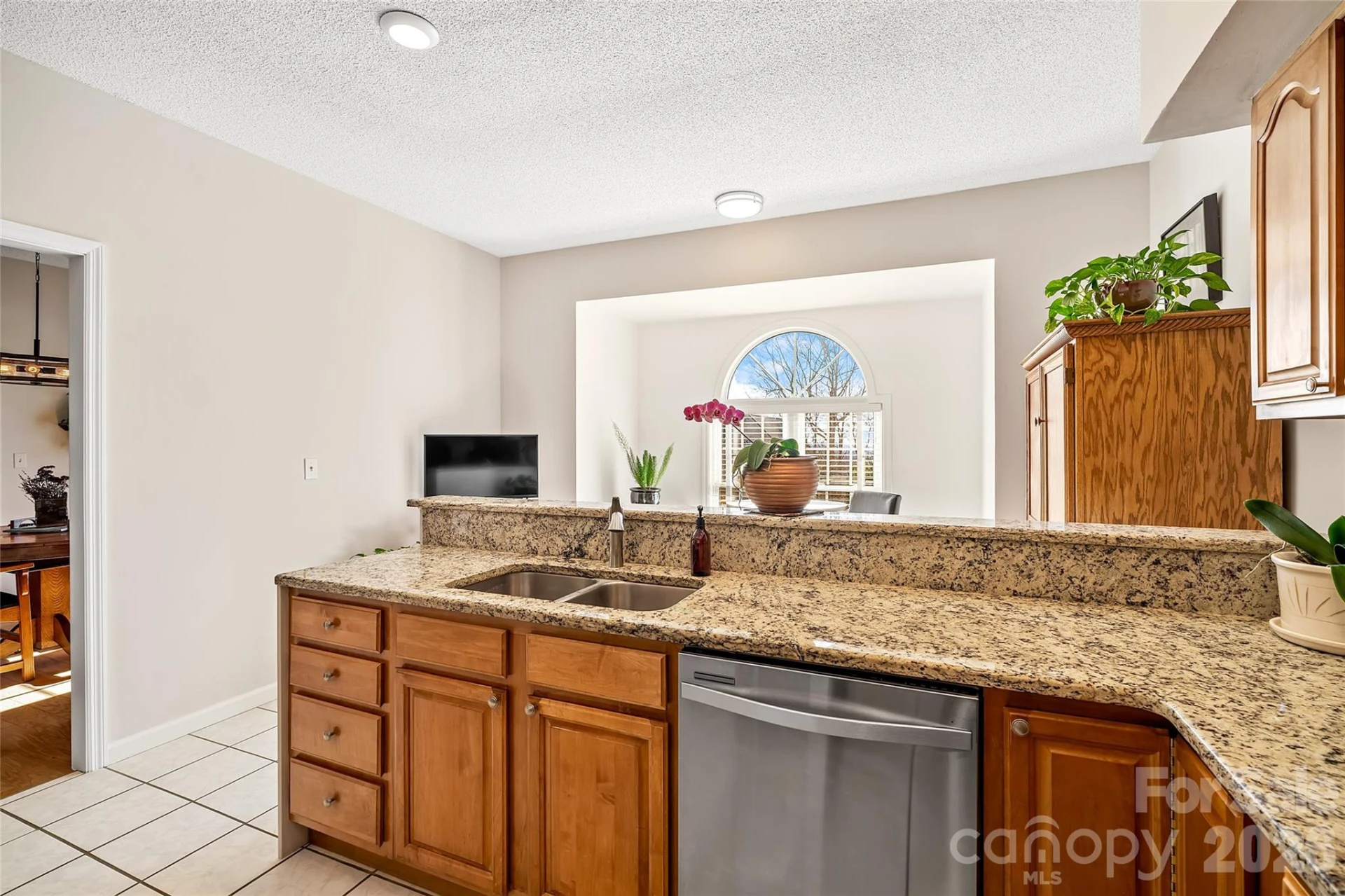 306 Croydon Drive - Photo 10