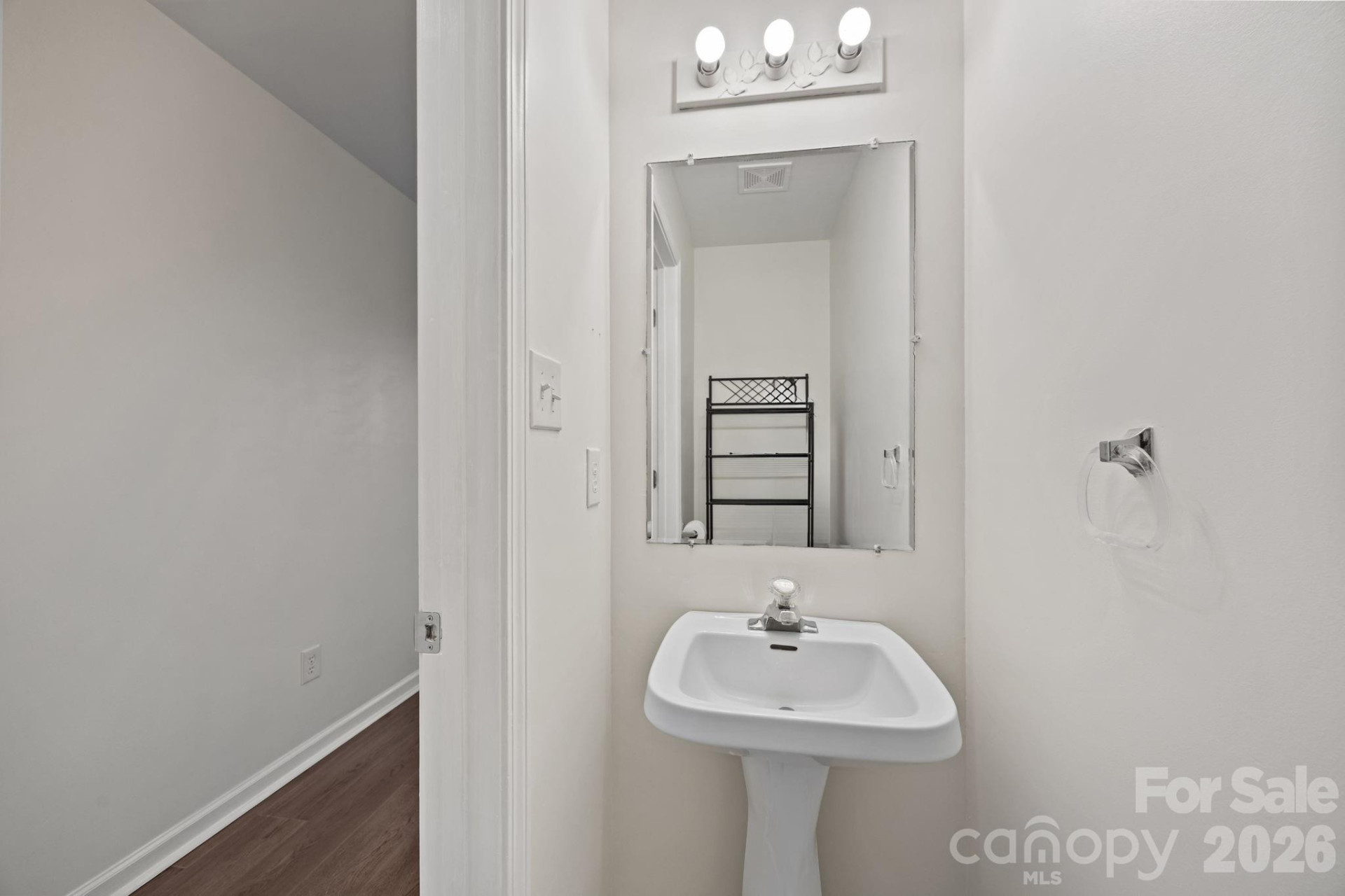 6 Azalea Road #F - Photo 11