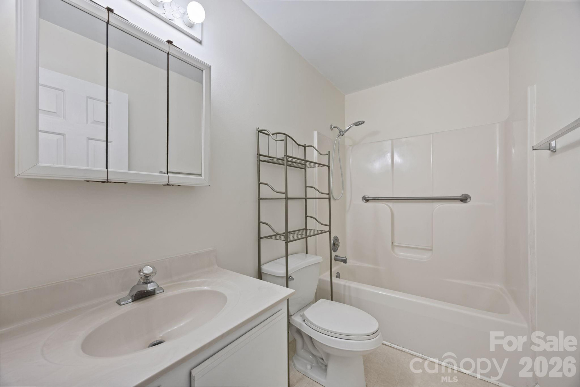 6 Azalea Road #F - Photo 17