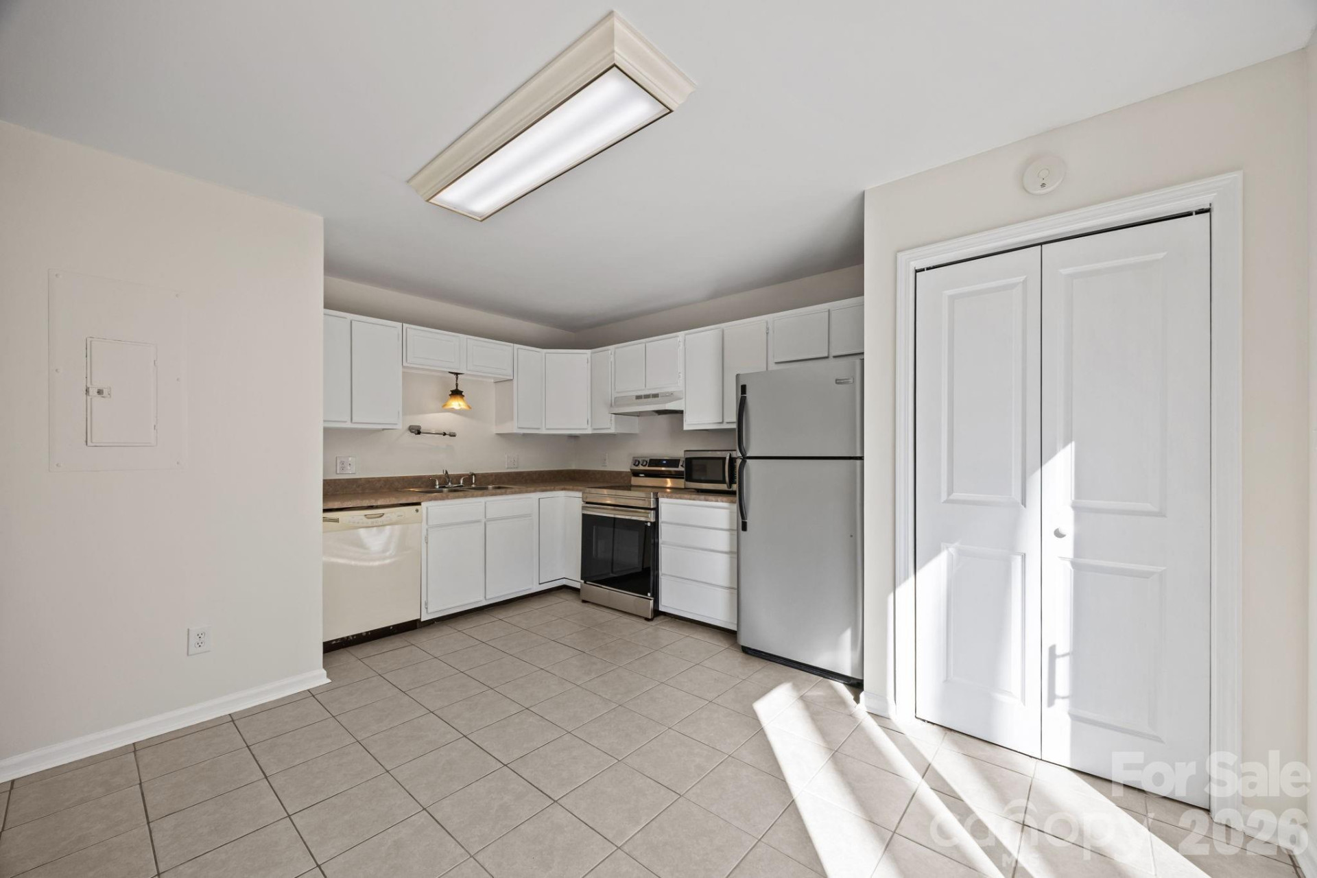 6 Azalea Road #F - Photo 6