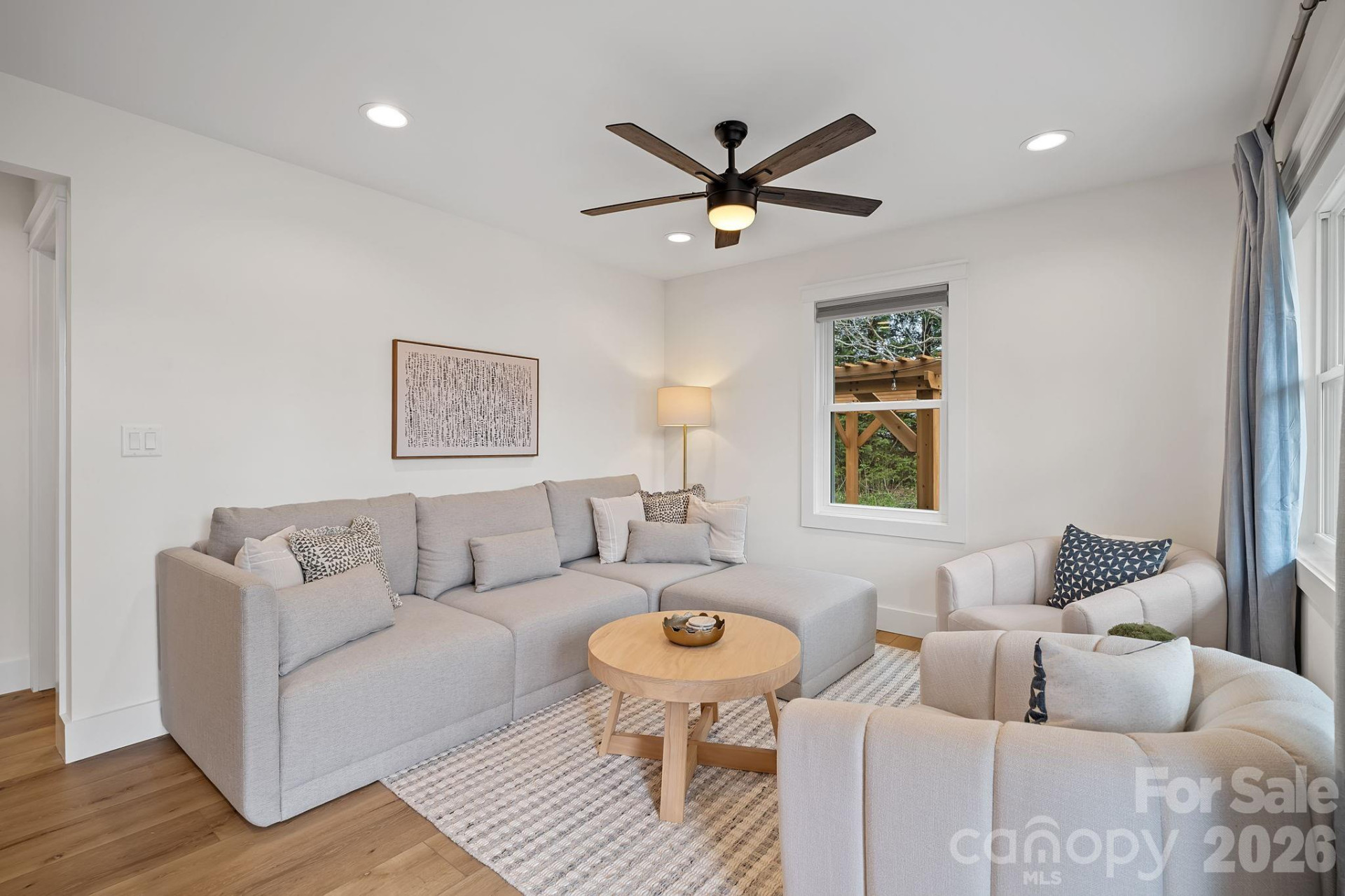 729 Poodle Way - Photo 5