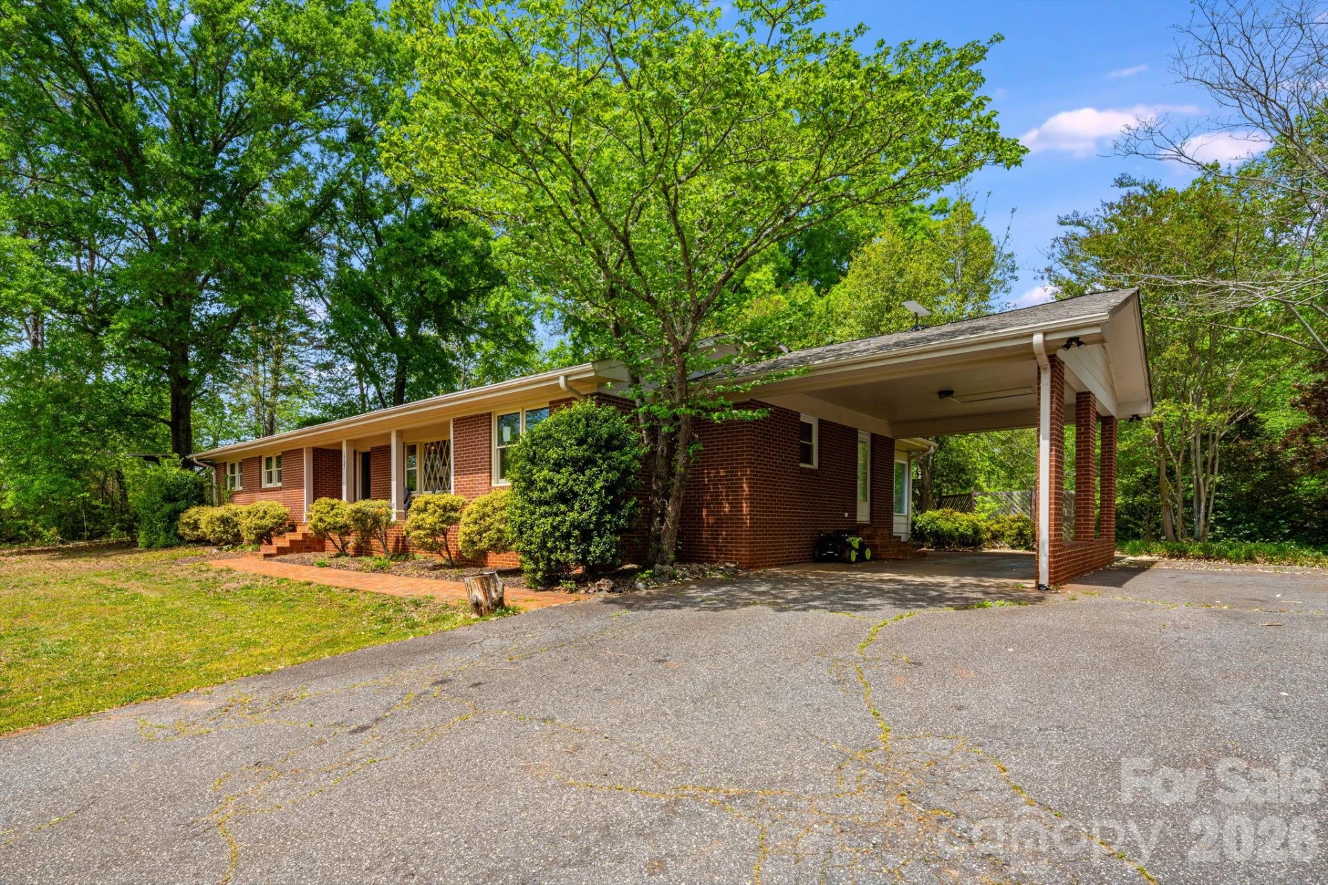 1737 Whitesides Road - Photo 3