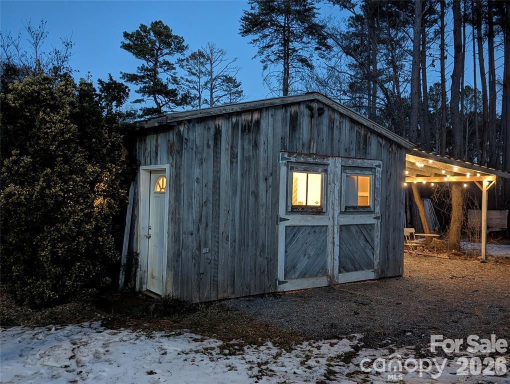 1737 Whitesides Road - Photo 15