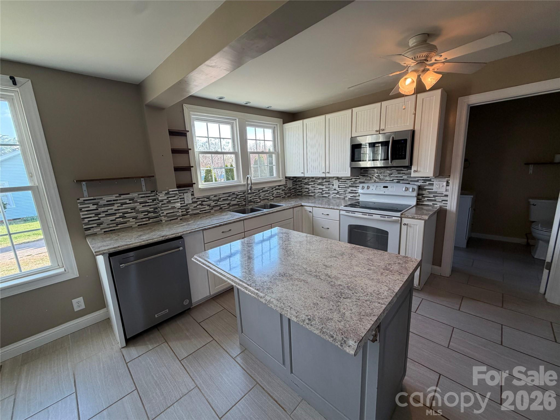 405 Jug Wilson Street - Photo 4