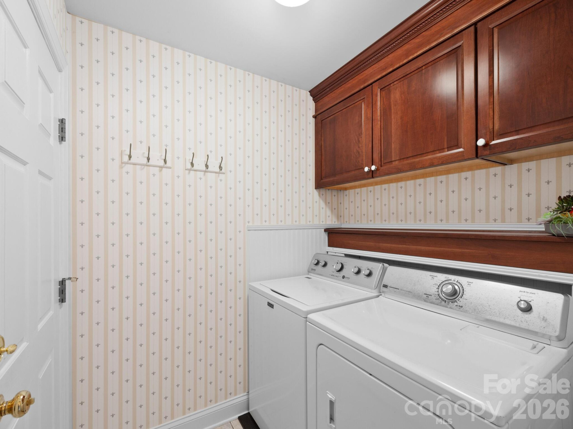 223 Fairway Terrace - Photo 18