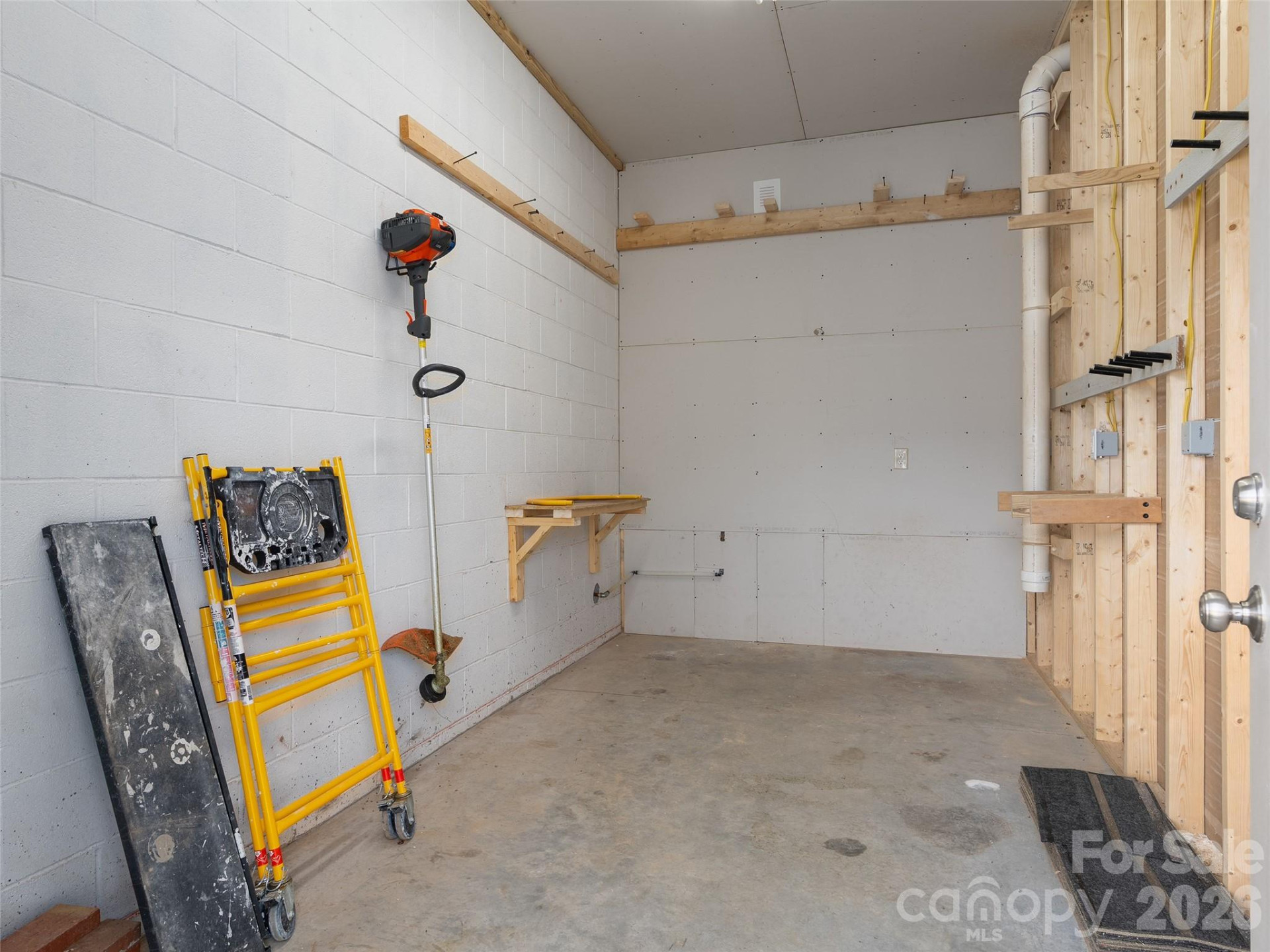 33 Freedom Drive - Photo 46