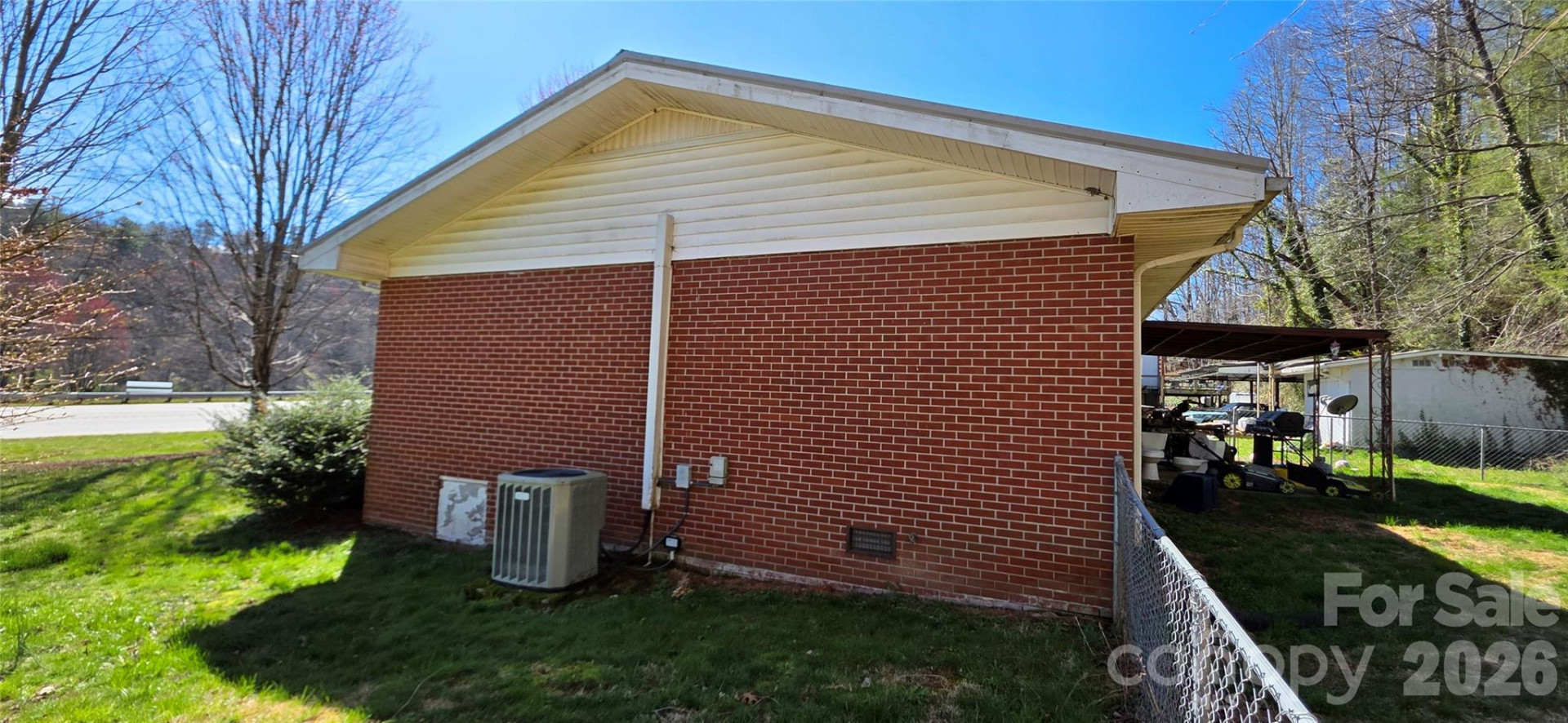 5661 Asheville Highway - Photo 7