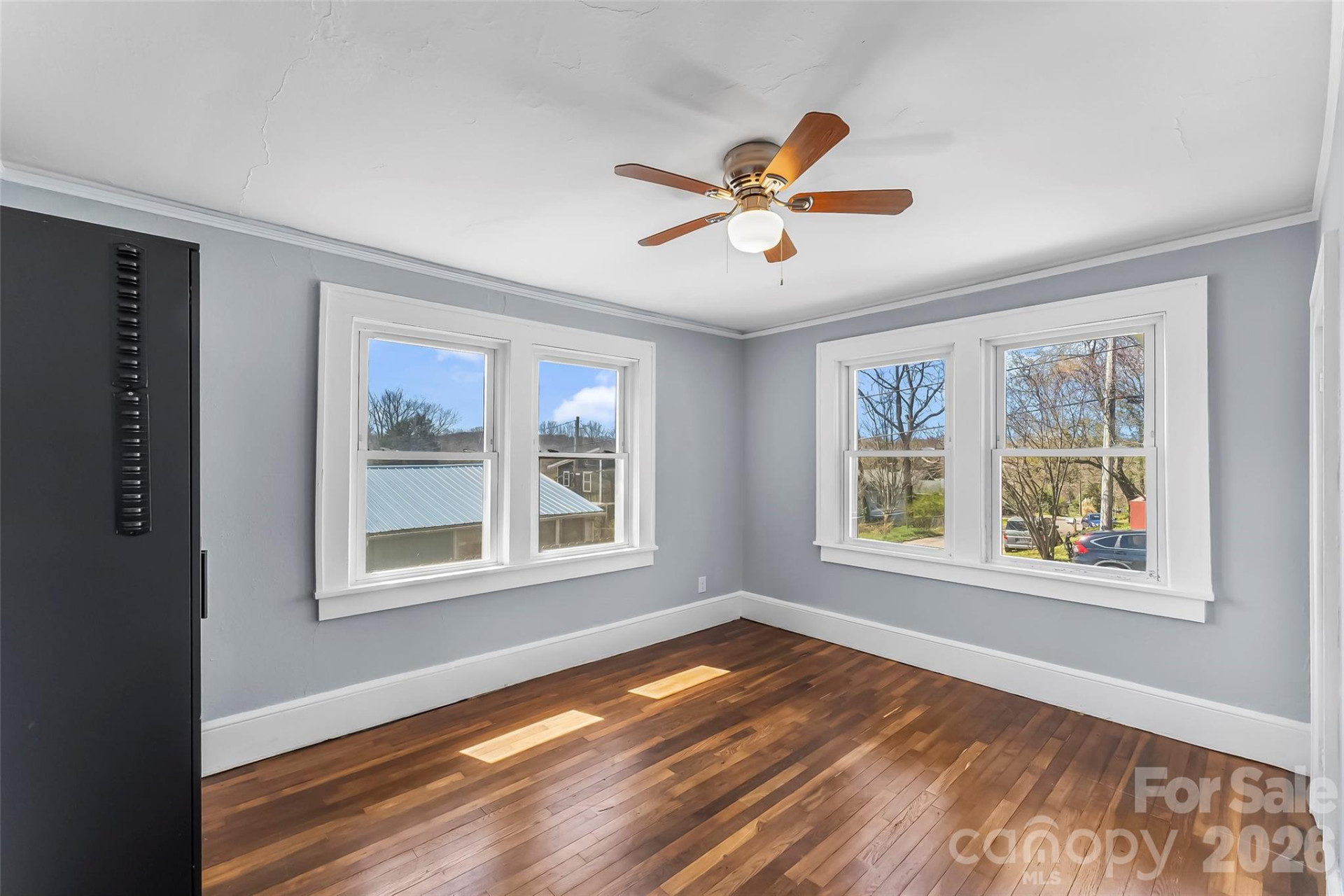 100 Bradley Street - Photo 11