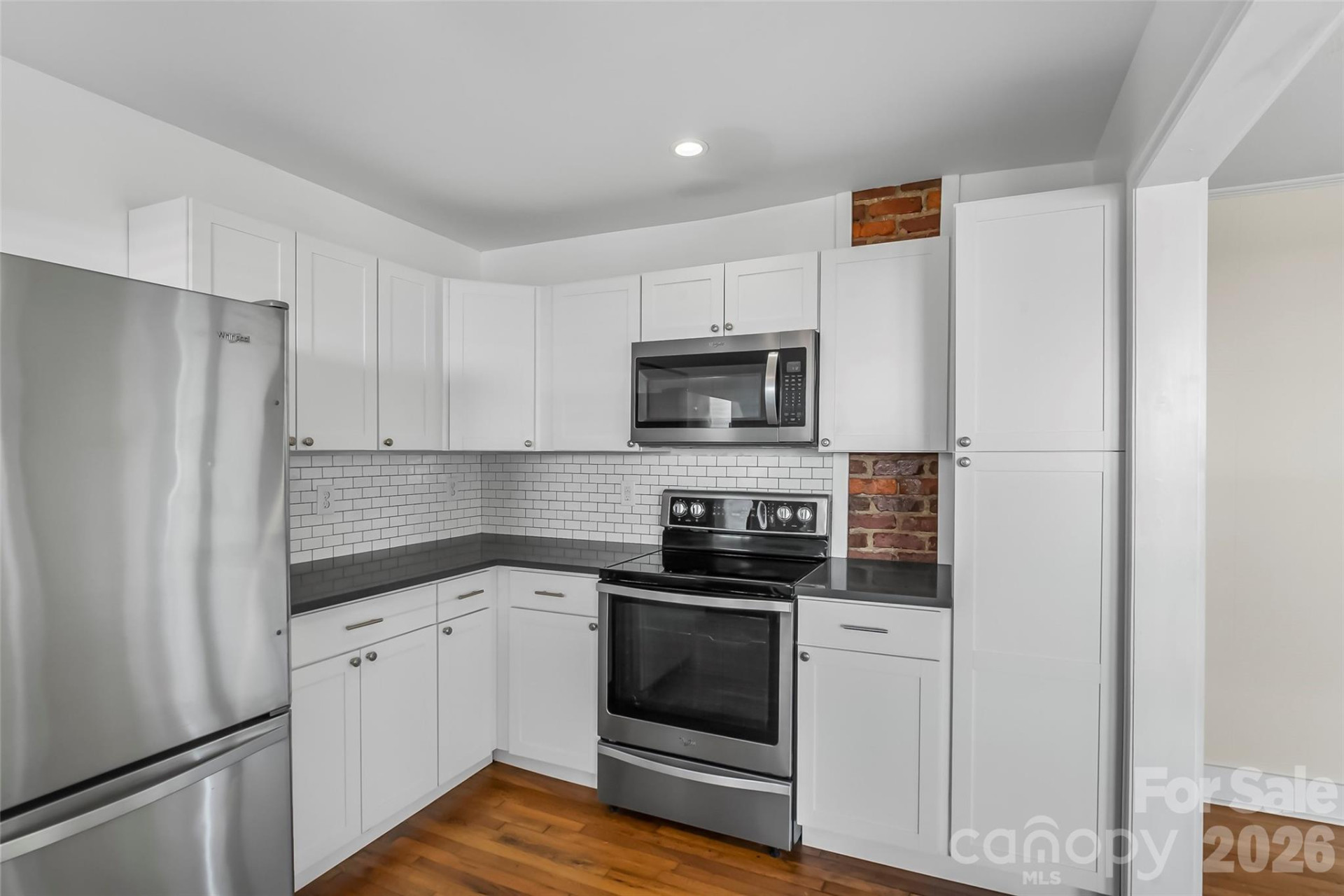 100 Bradley Street - Photo 6