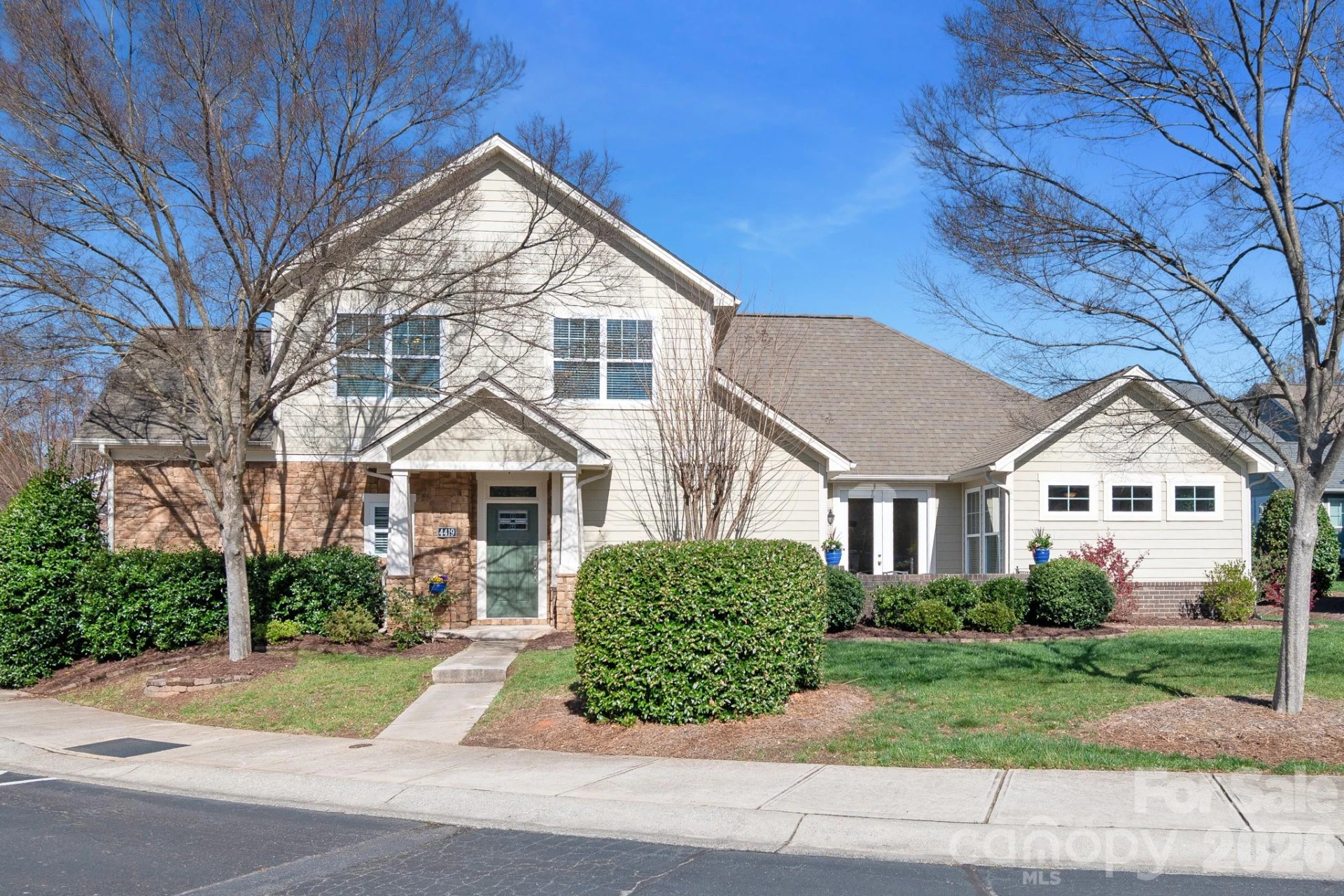 4419 Forest Gate Lane - Photo 2