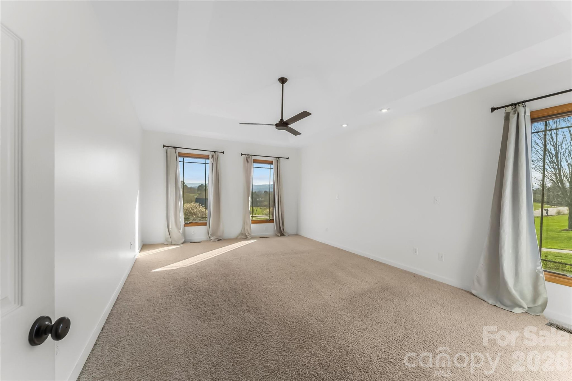 15 Carl Roberts Road - Photo 13