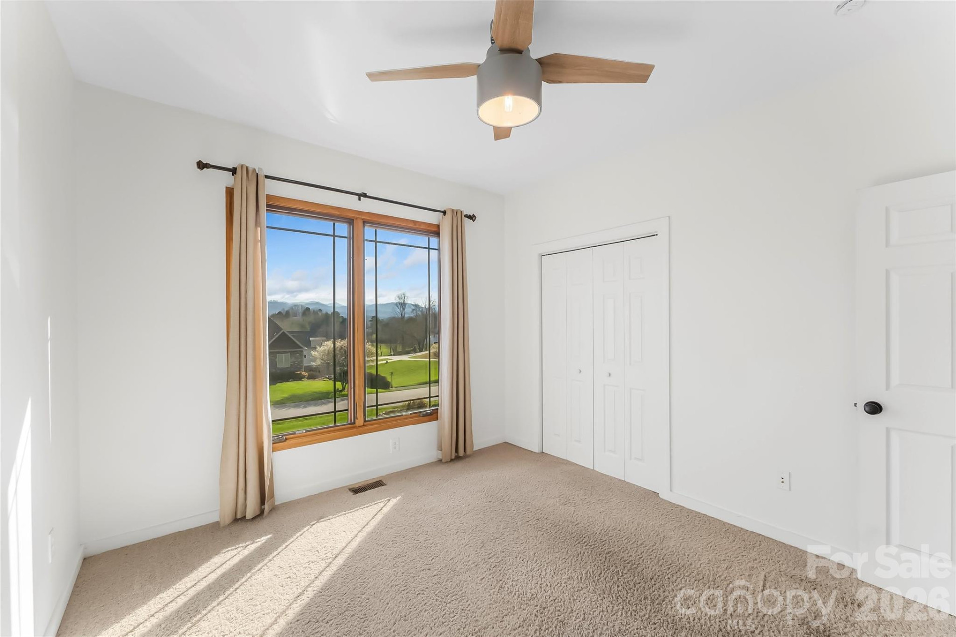 15 Carl Roberts Road - Photo 22