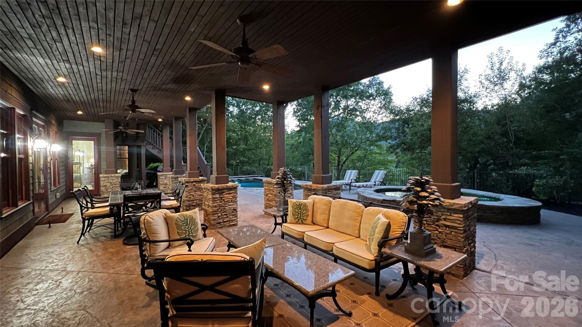 538 Chestertown Drive - Photo 6