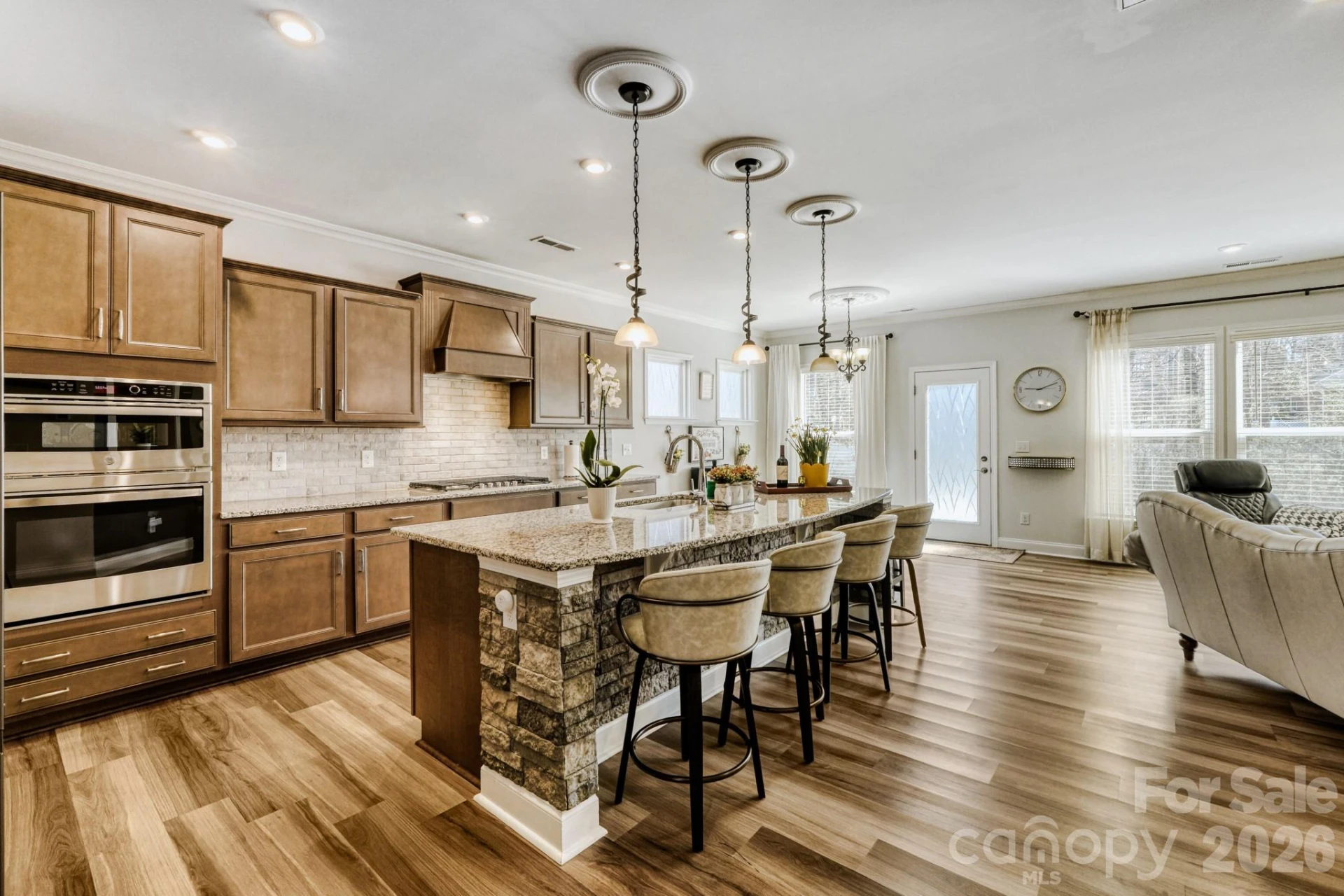 1318 Poppy Way - Photo 11