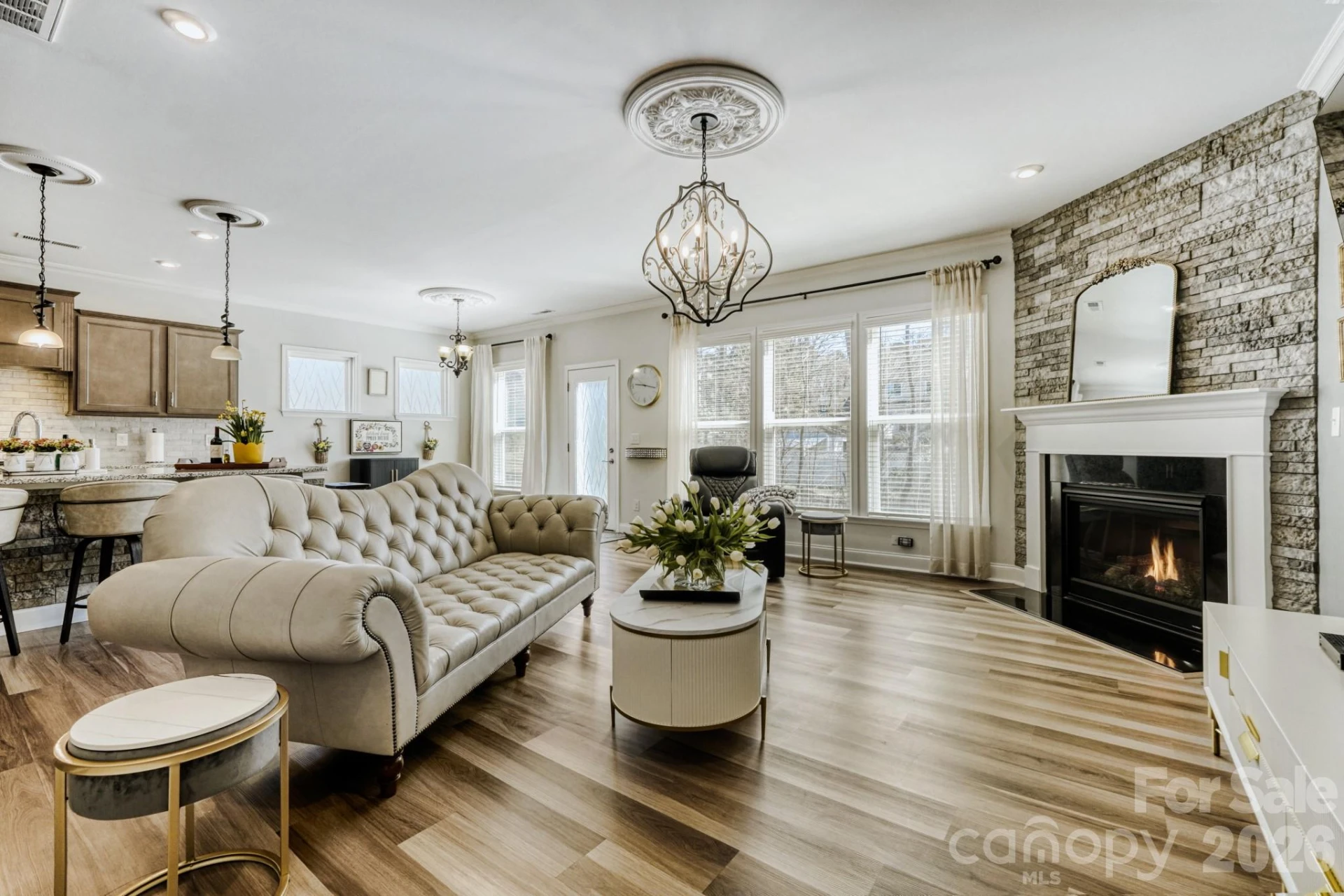 1318 Poppy Way - Photo 6