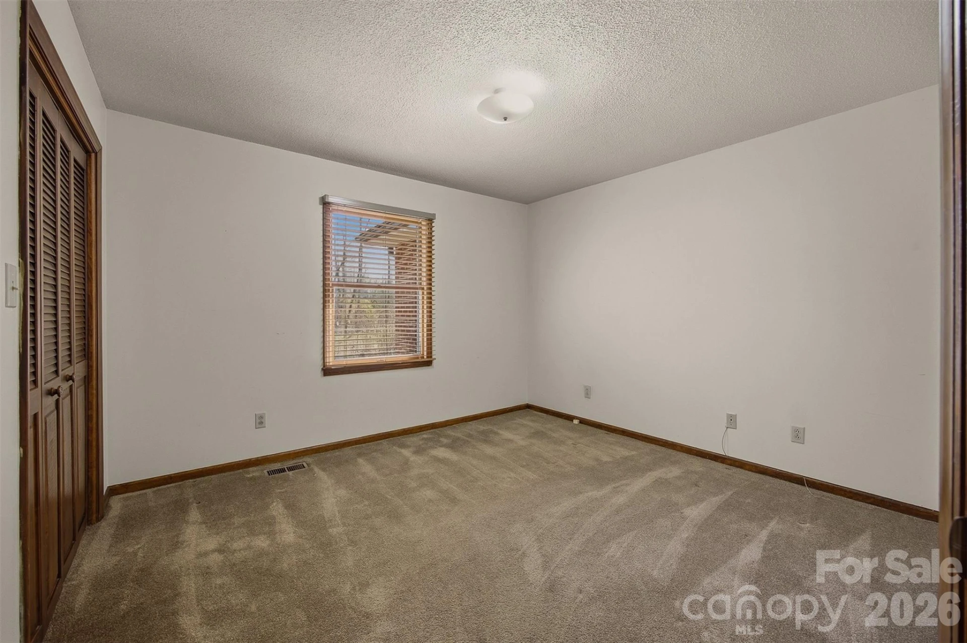 203 Heritage Lane - Photo 18