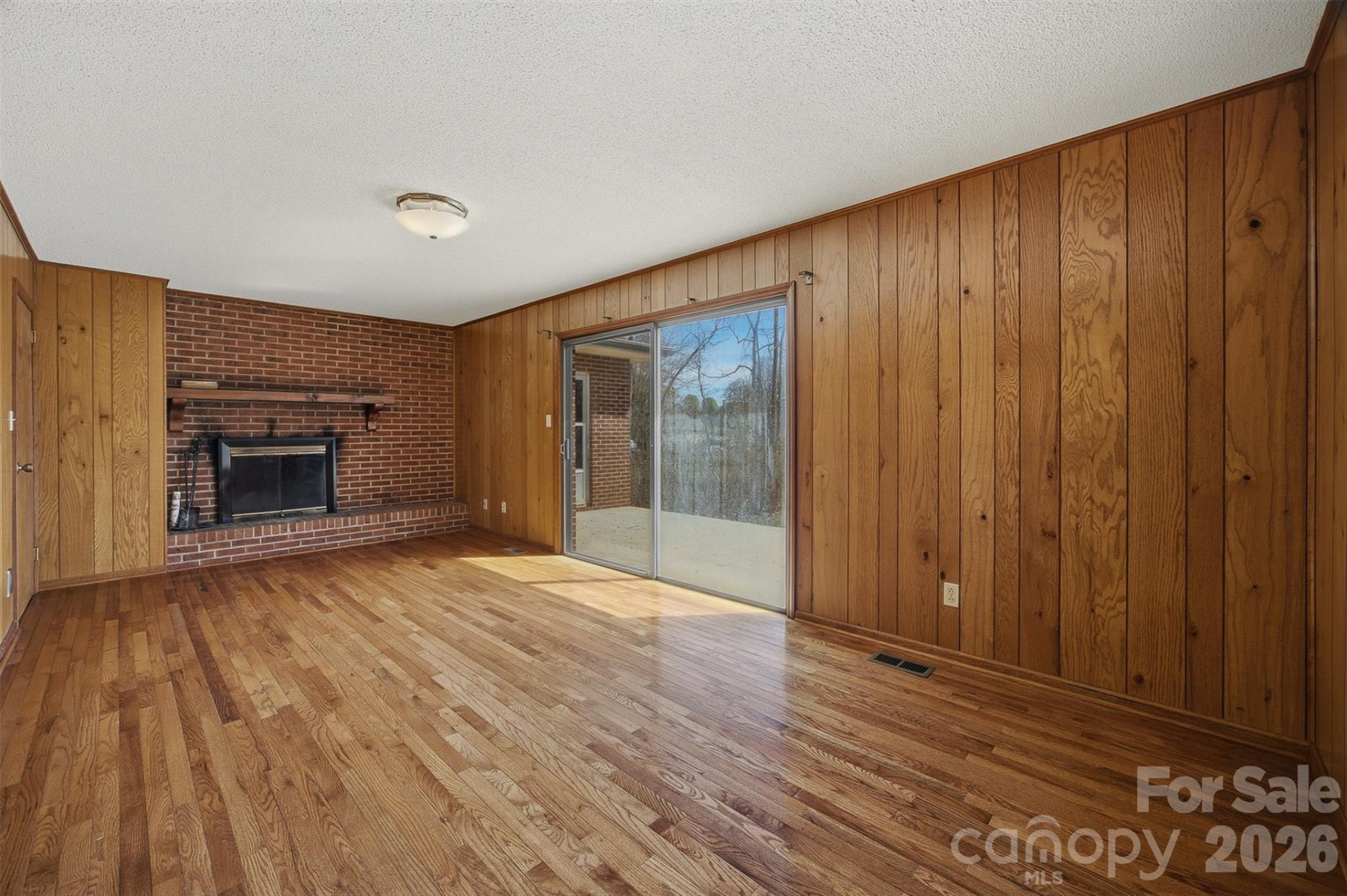 203 Heritage Lane - Photo 6