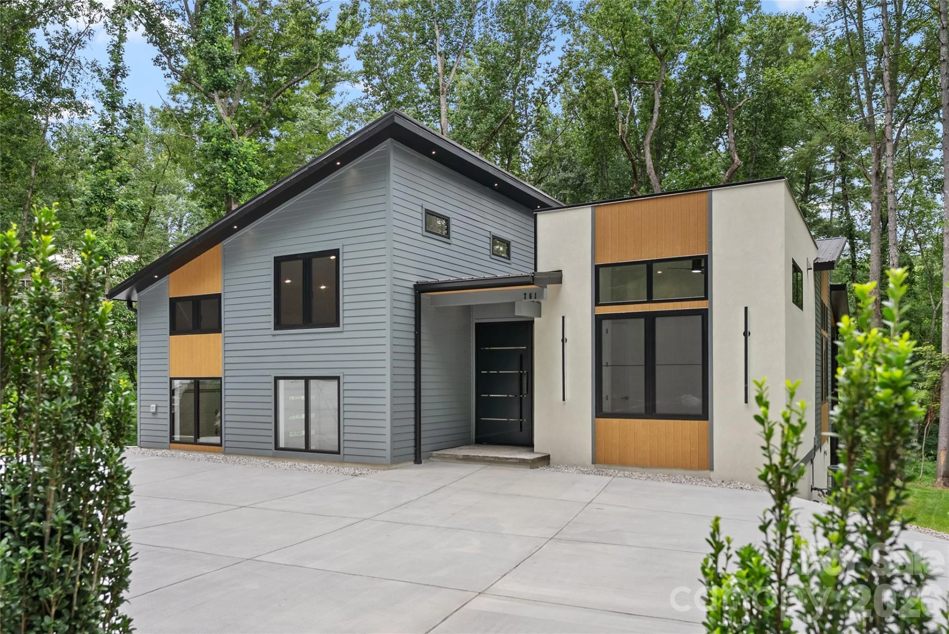 761 Weston Road