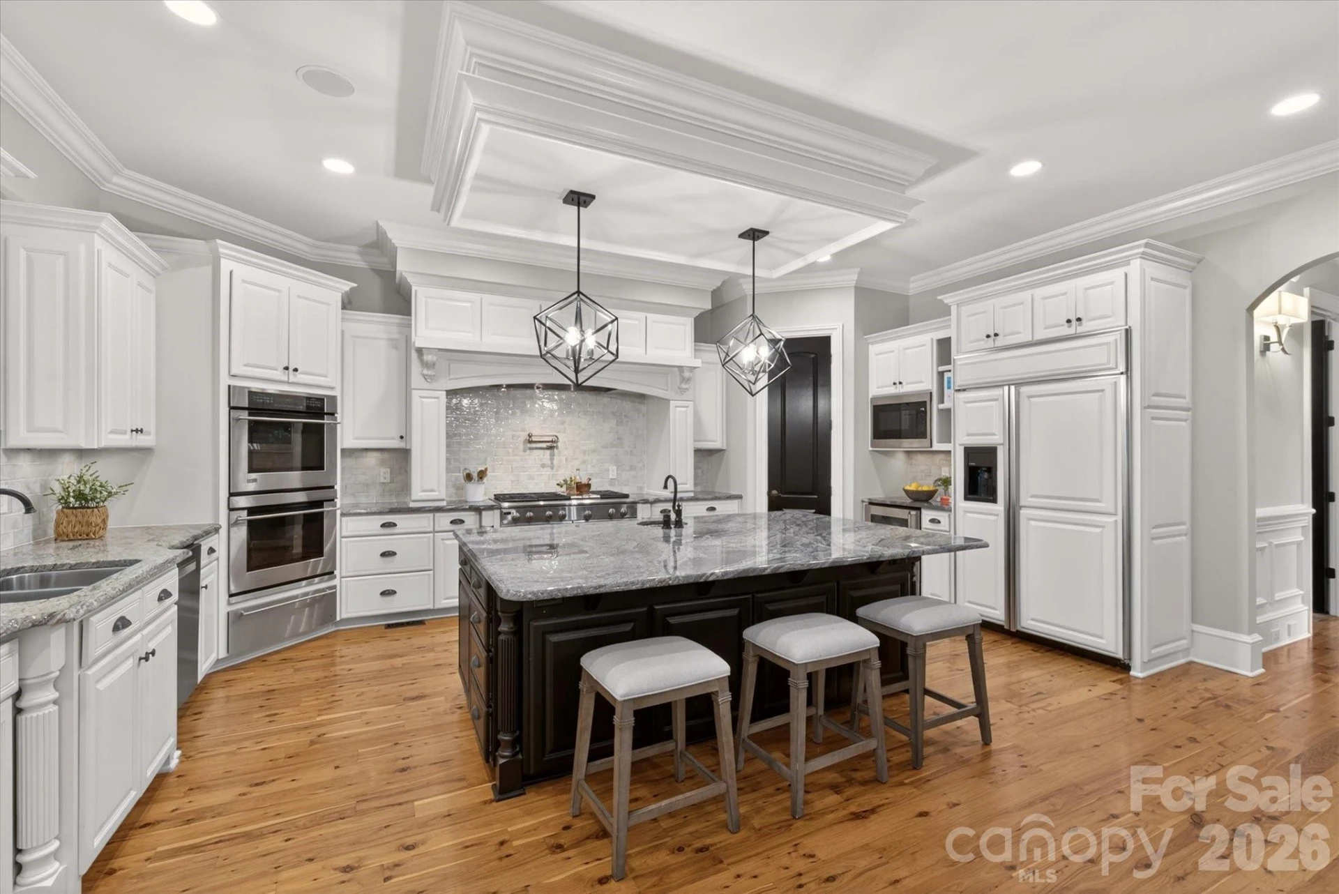 1629 Lookout Circle - Photo 11