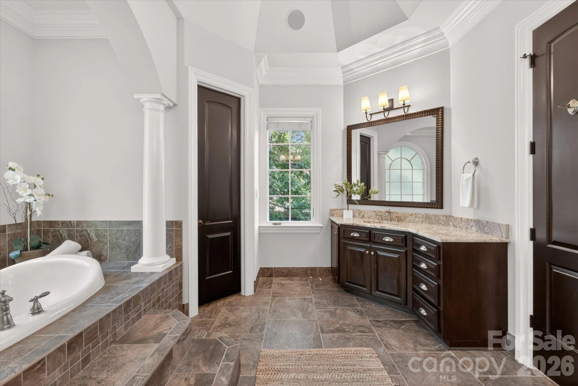 1629 Lookout Circle - Photo 32