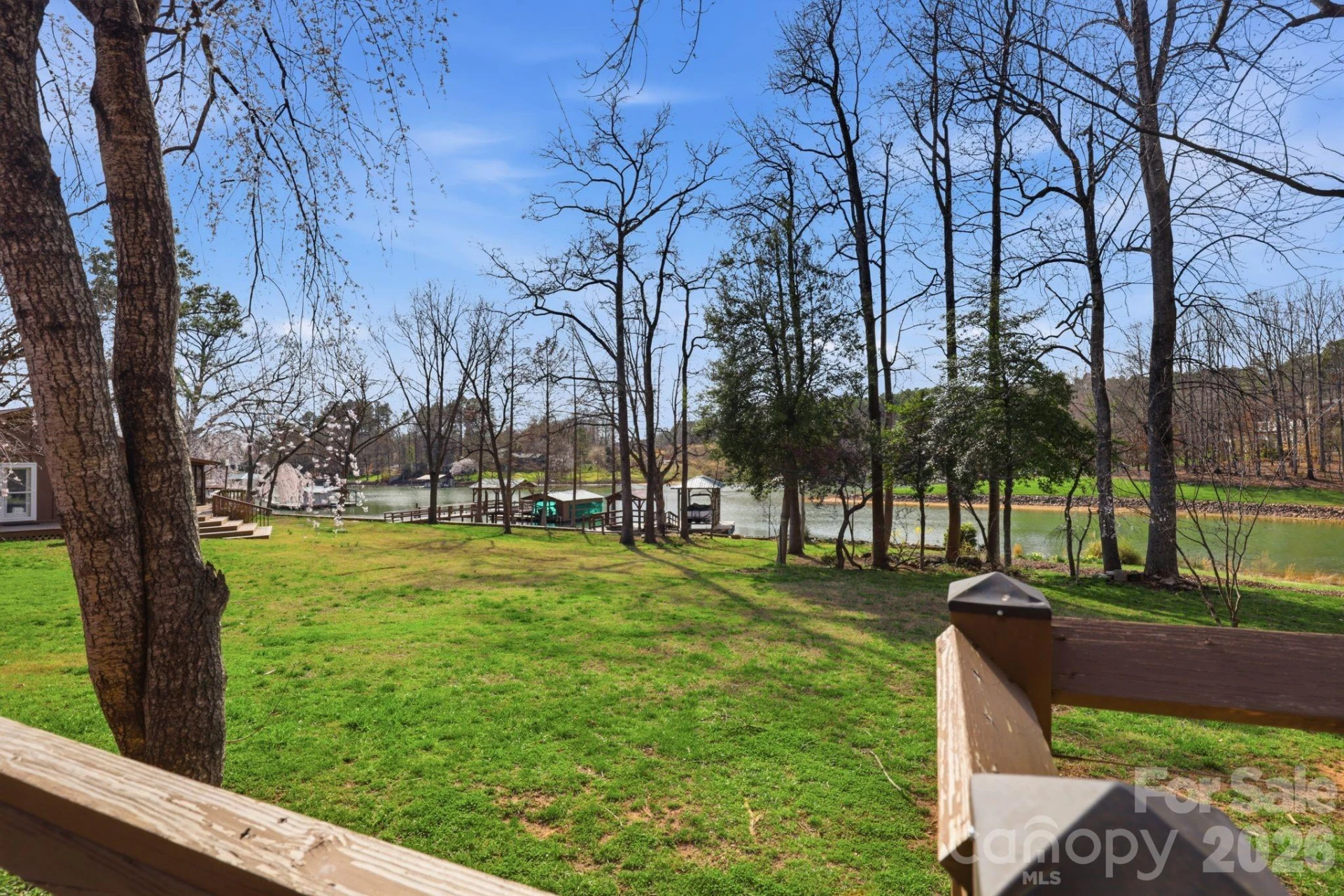 232 Apache Road - Photo 2