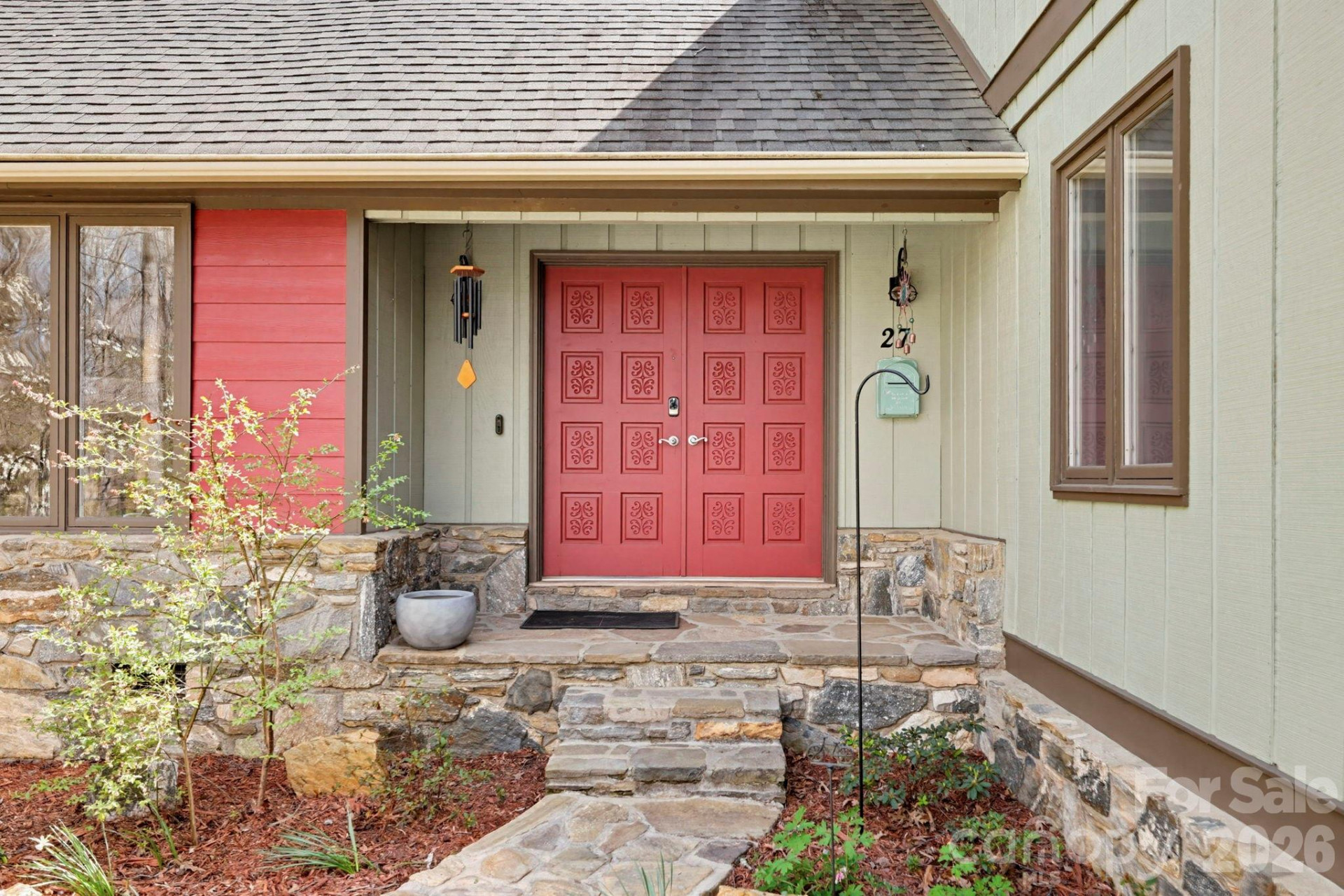 27 Spring Hill Circle - Photo 4