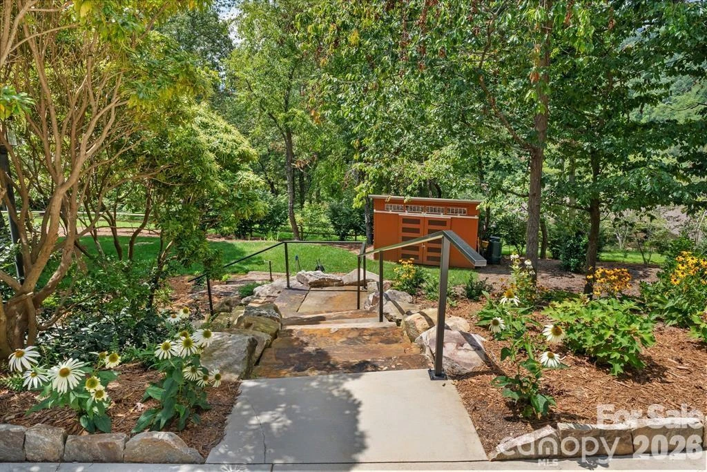 13 Kent Place - Photo 21