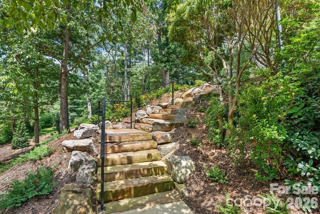 13 Kent Place - Photo 22