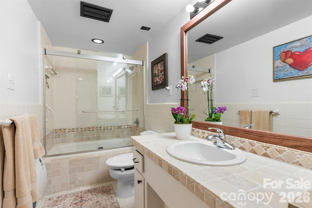 13 Kent Place - Photo 43