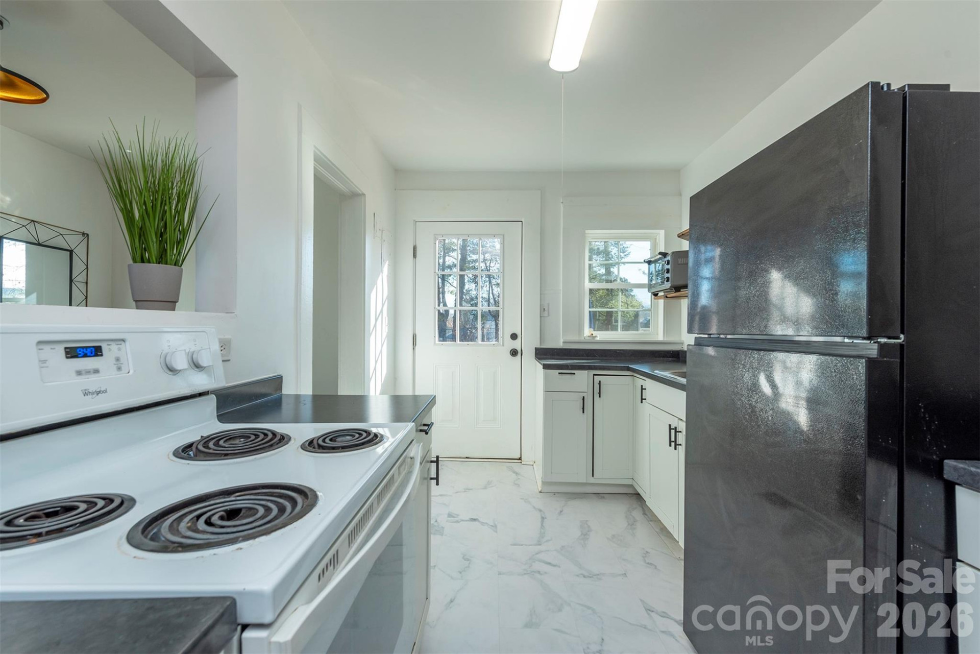 17 Springdale Avenue - Photo 19