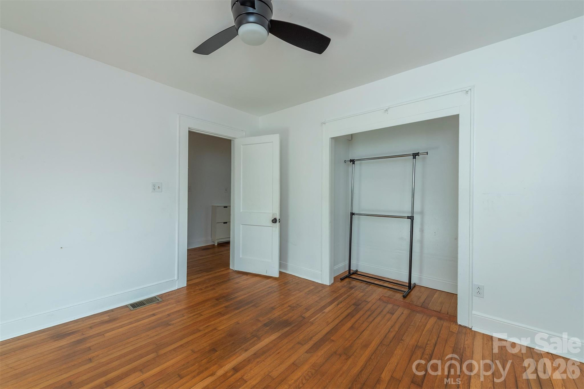 17 Springdale Avenue - Photo 22