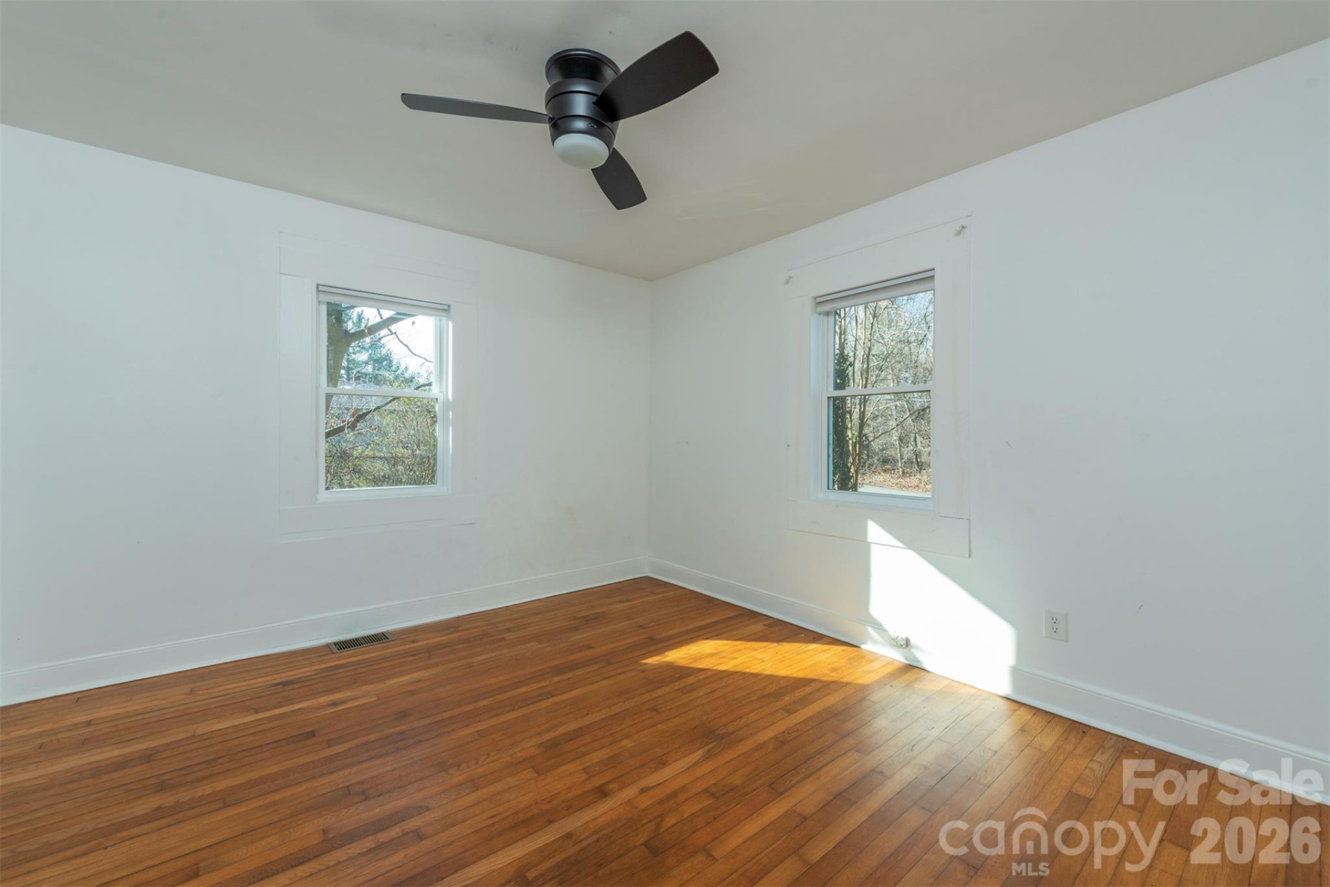 17 Springdale Avenue - Photo 23