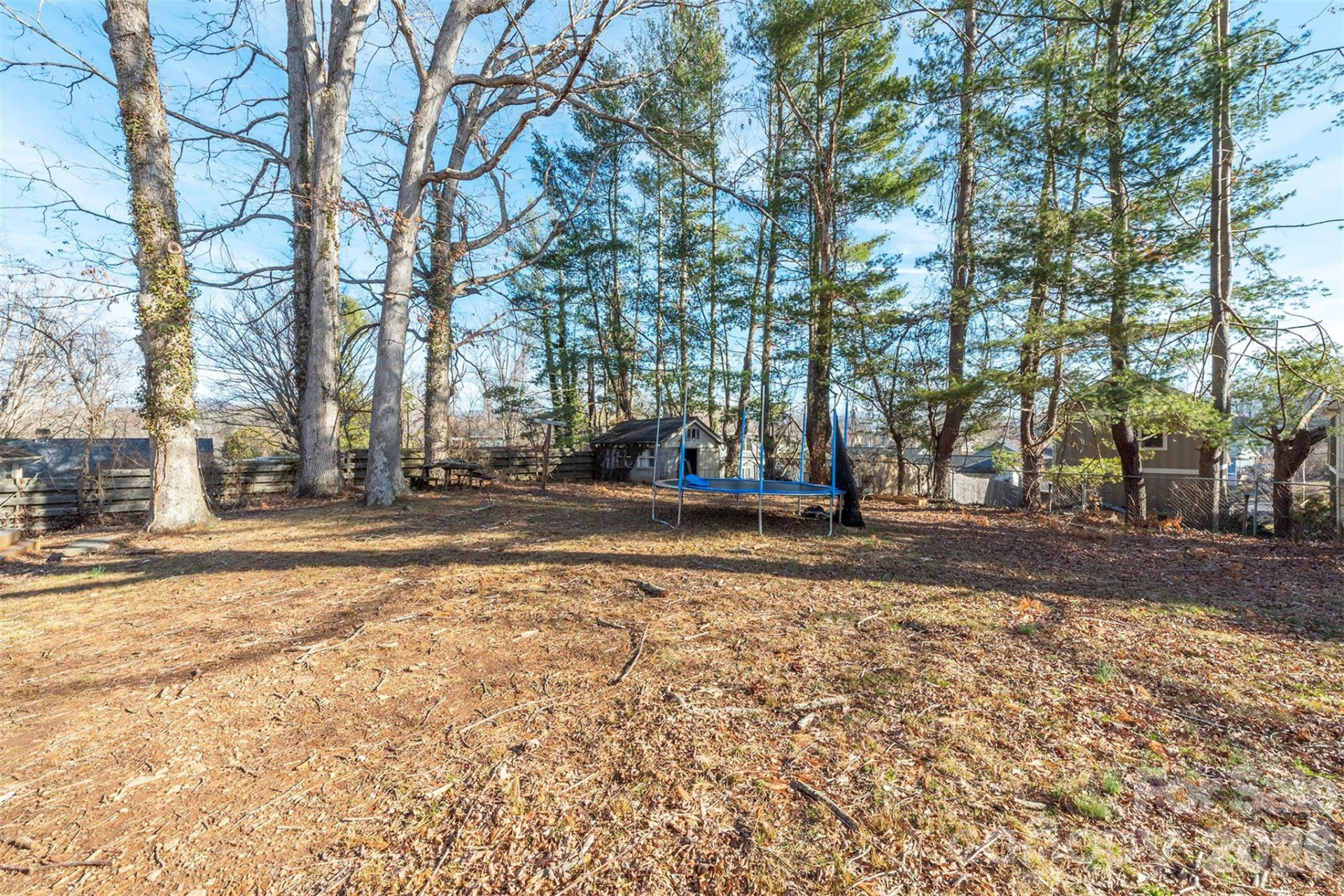 17 Springdale Avenue - Photo 4