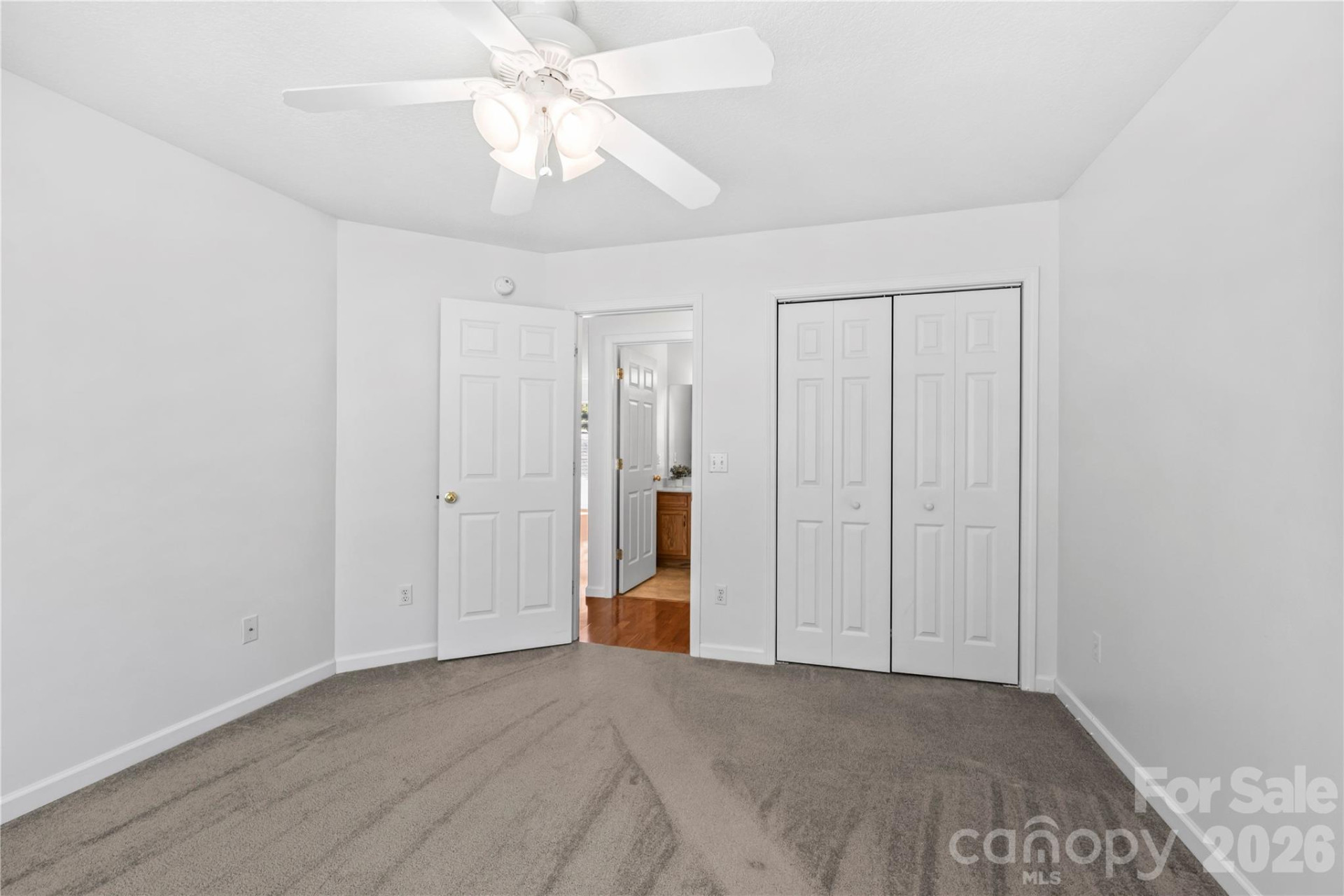 206 Waters Edge Drive - Photo 16