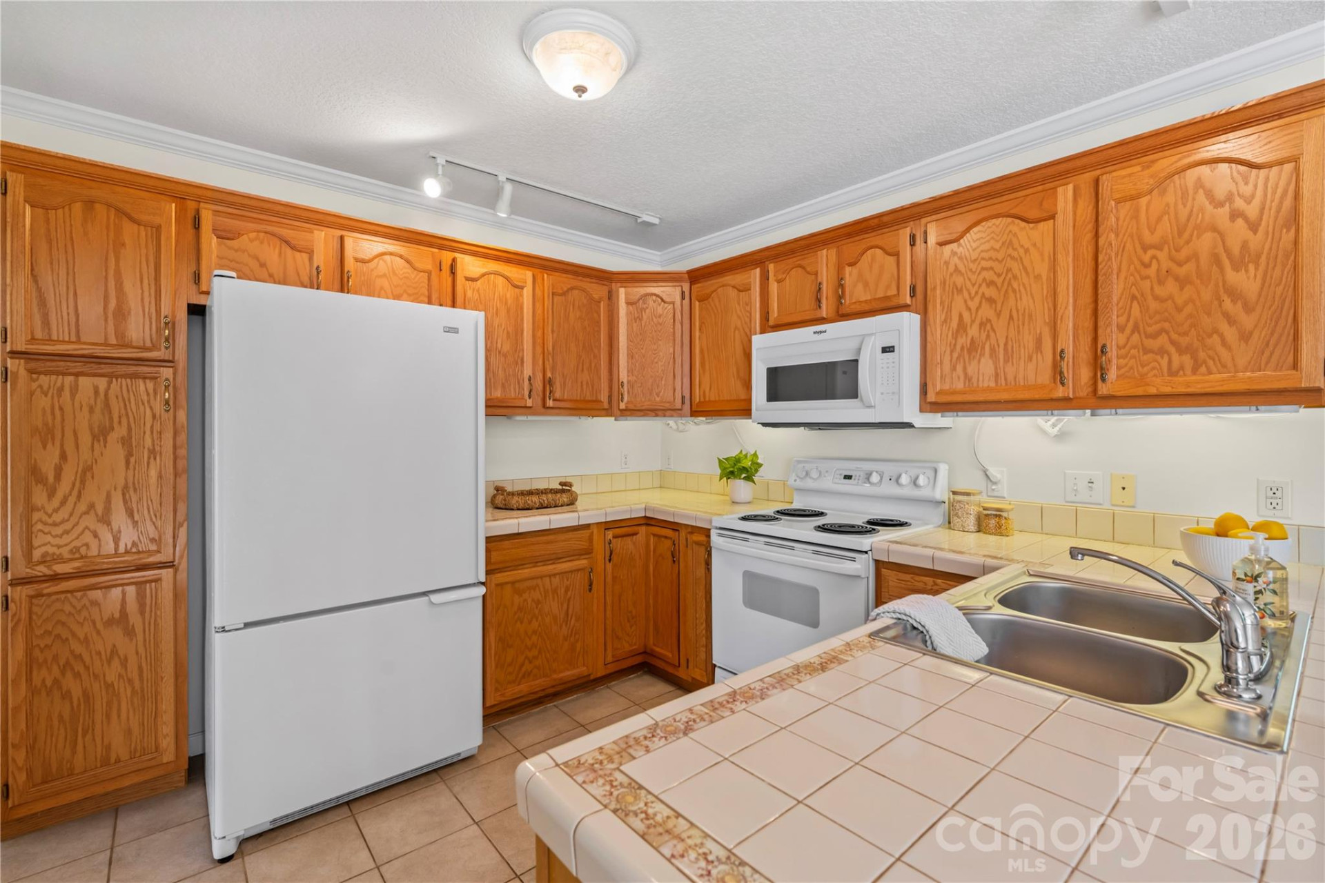 206 Waters Edge Drive - Photo 9