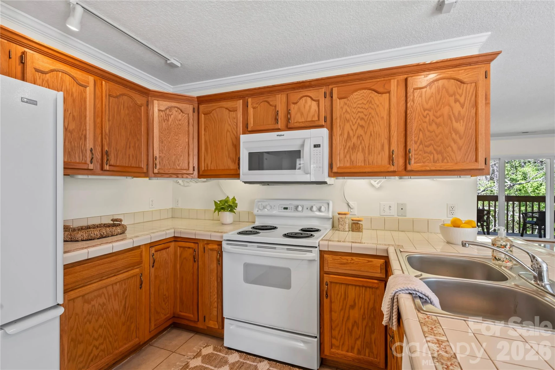 206 Waters Edge Drive - Photo 10