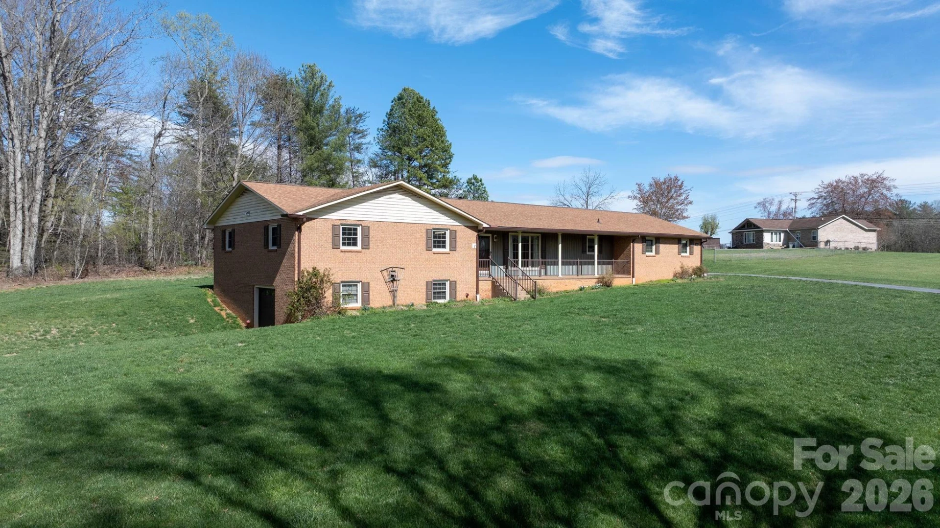 5515 Chestnut Drive