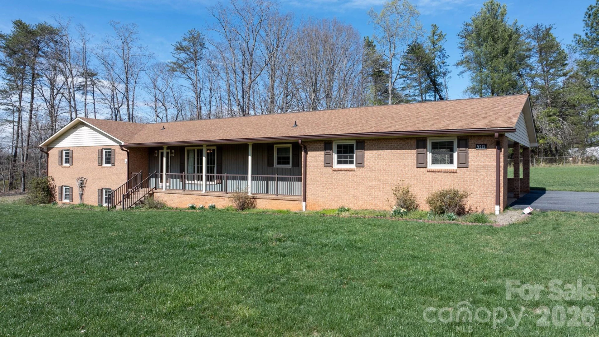 5515 Chestnut Drive - Photo 3