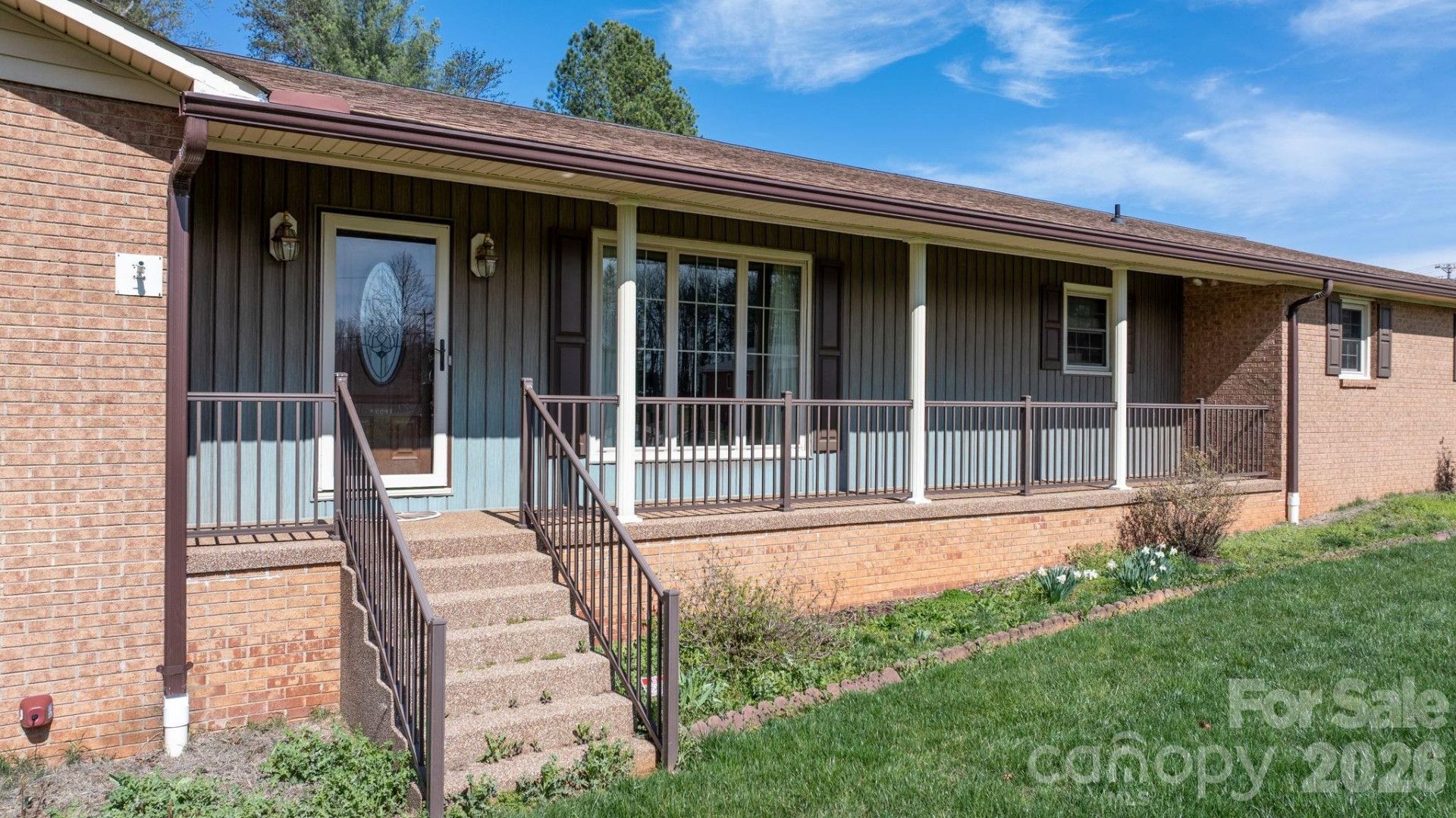 5515 Chestnut Drive - Photo 4