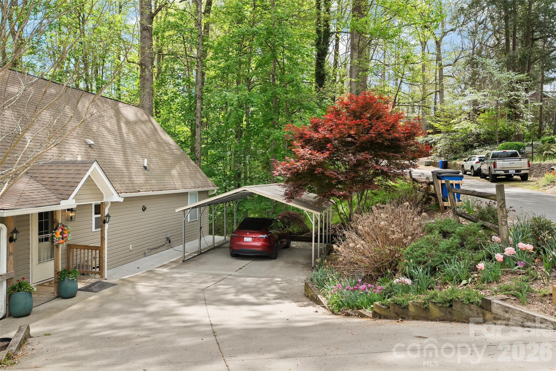 215 Atkins Loop - Photo 4