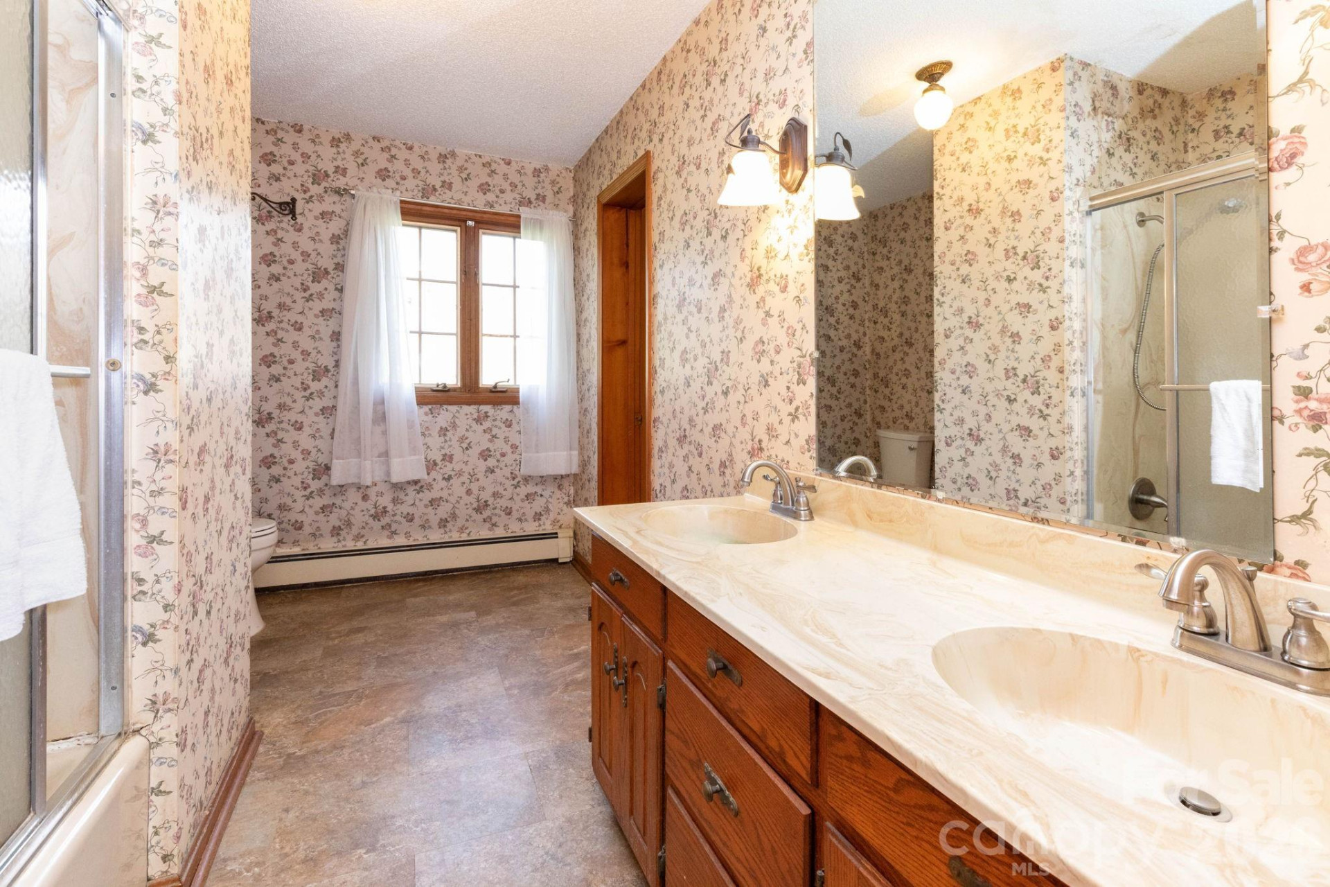 586 Justice Ridge Road - Photo 16