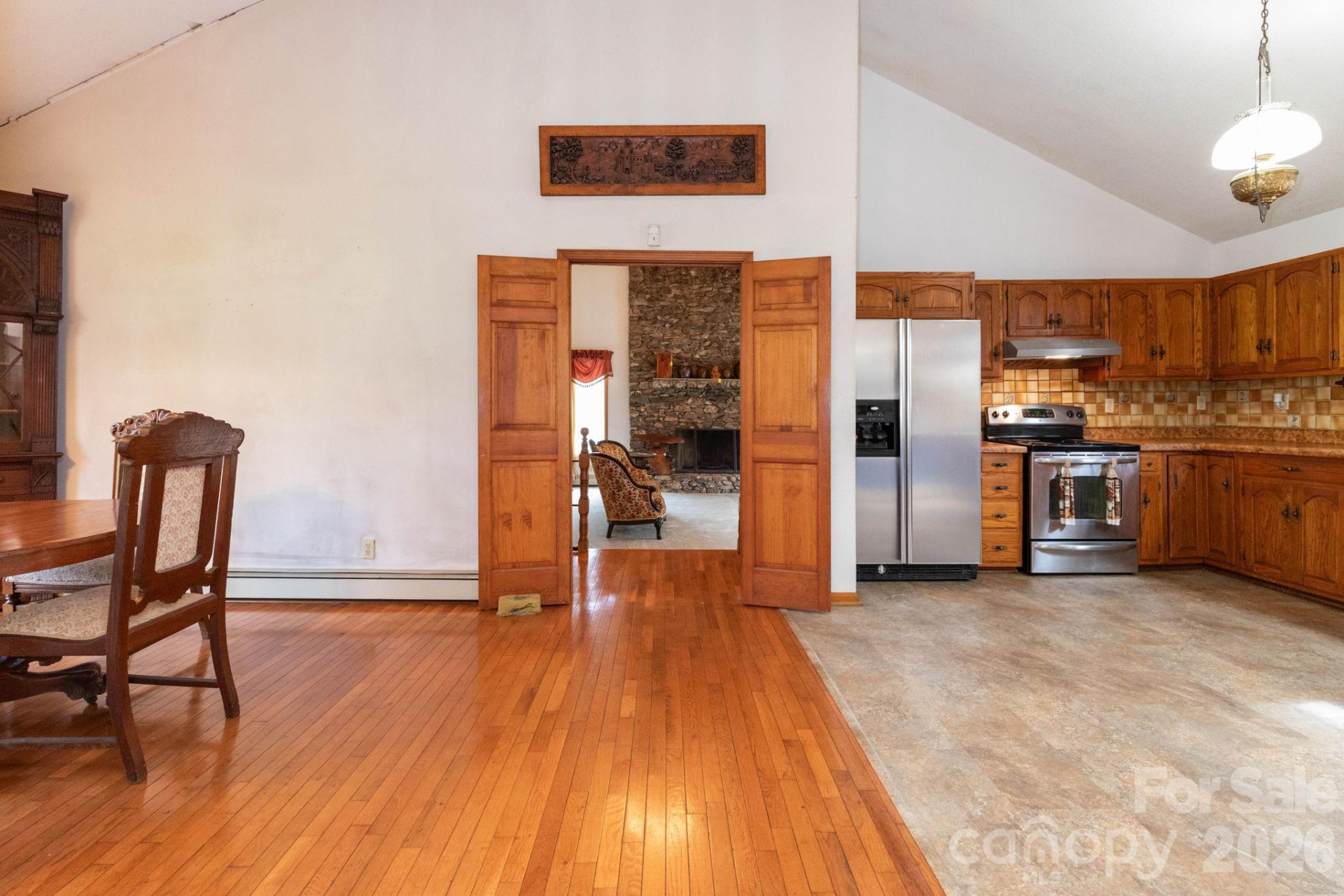 586 Justice Ridge Road - Photo 9