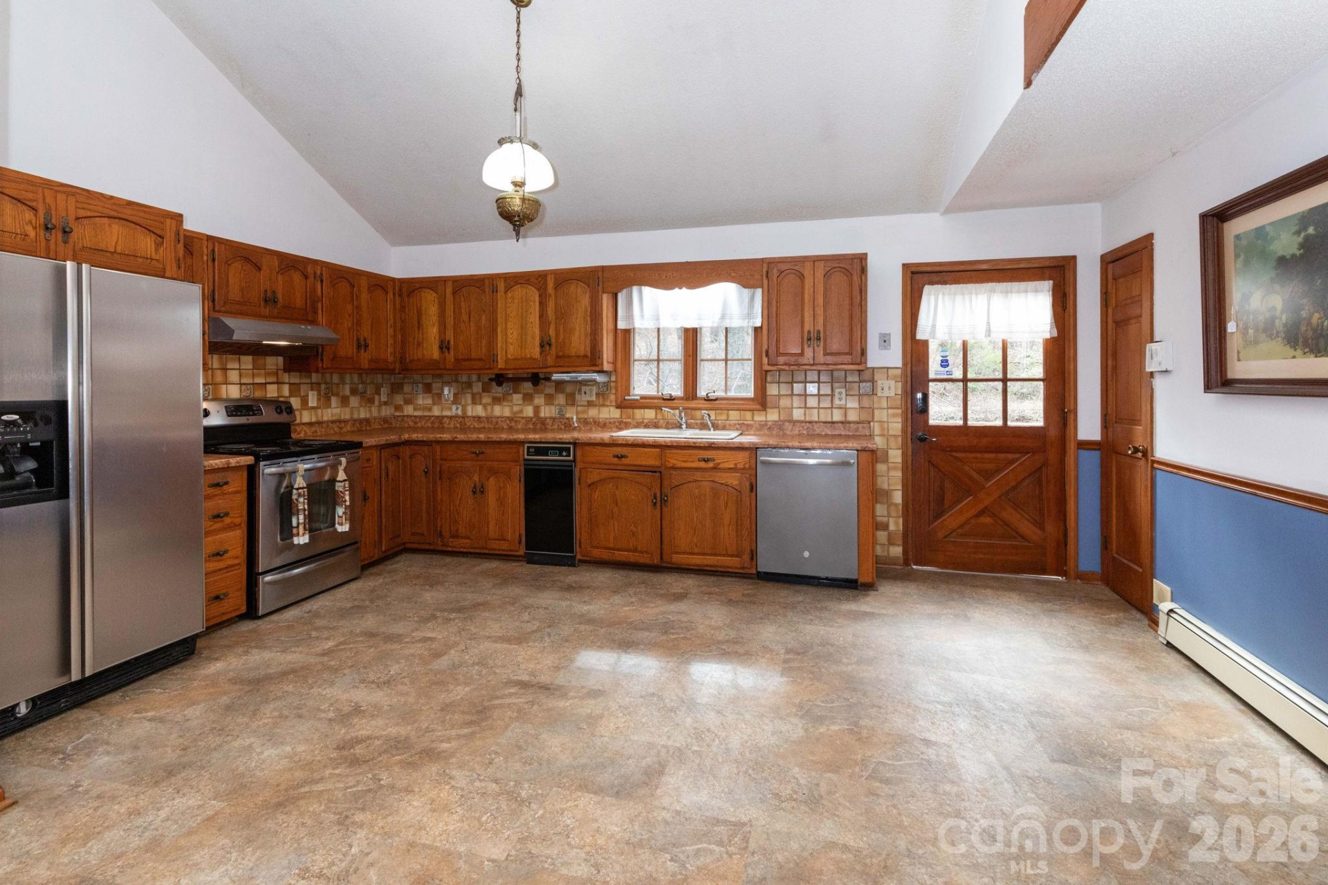 586 Justice Ridge Road - Photo 10