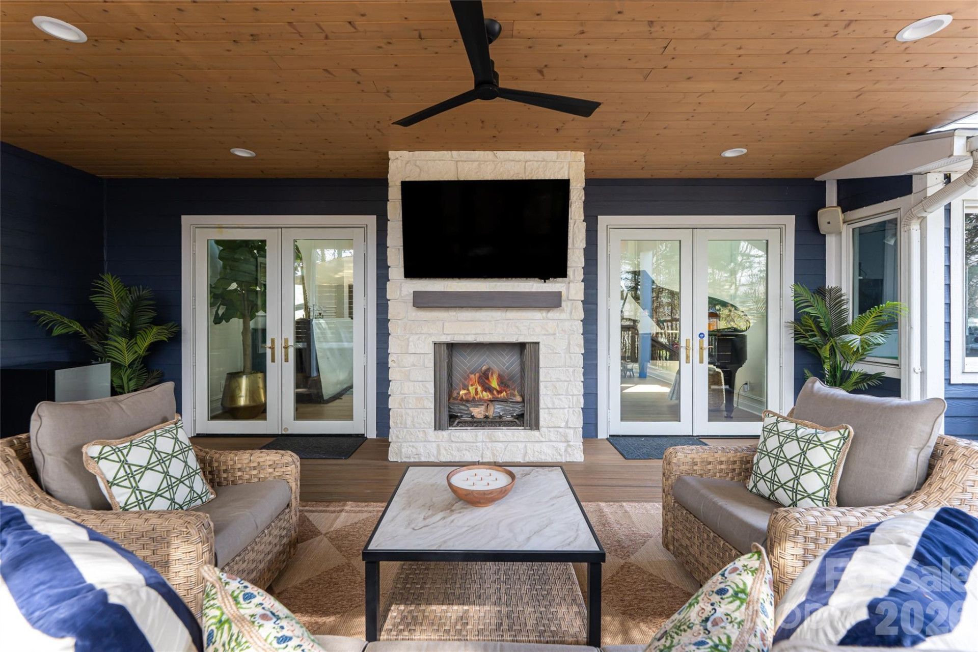 6 Oxford Court - Photo 35