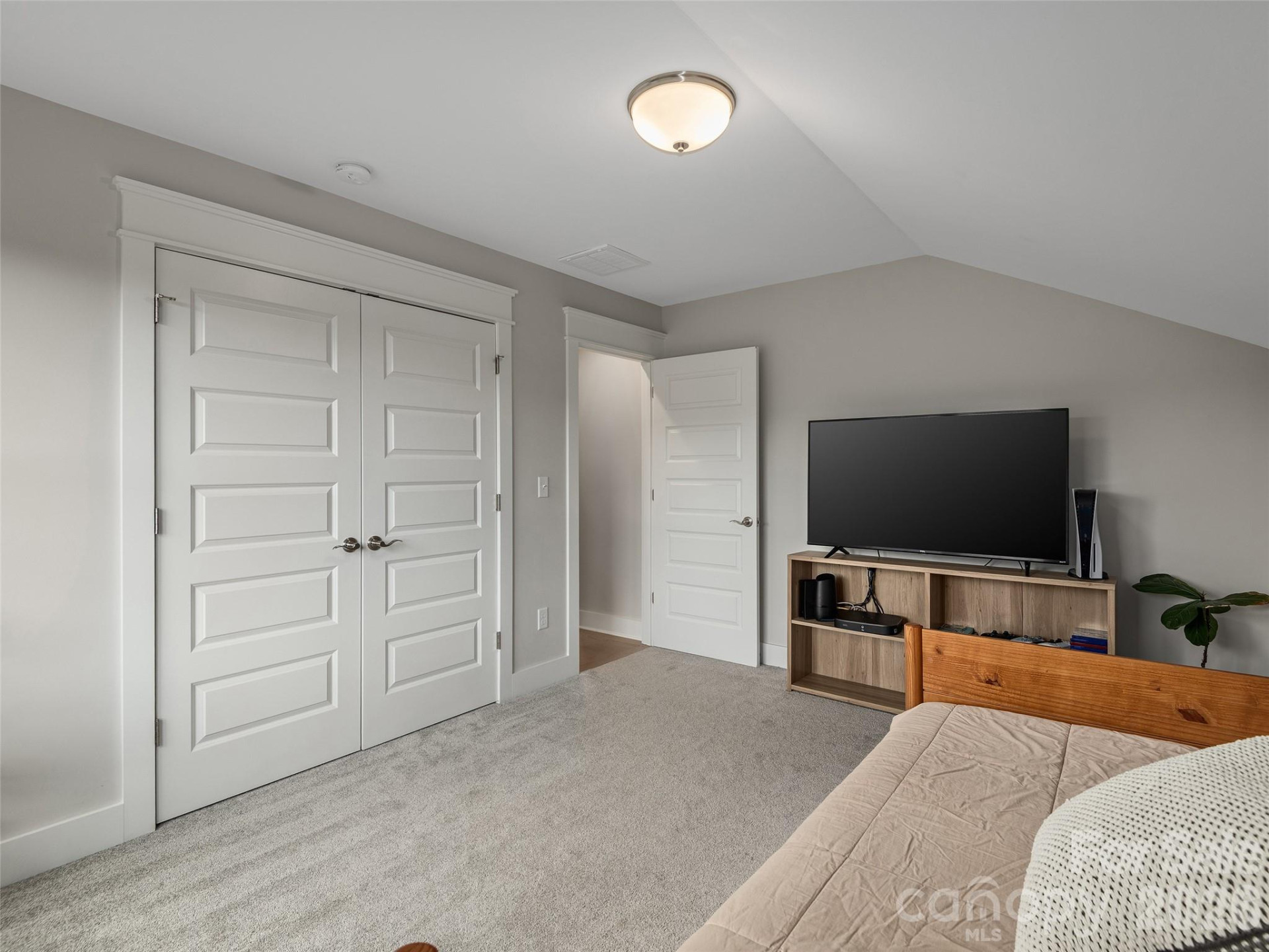 201 Weybridge Drive - Photo 28